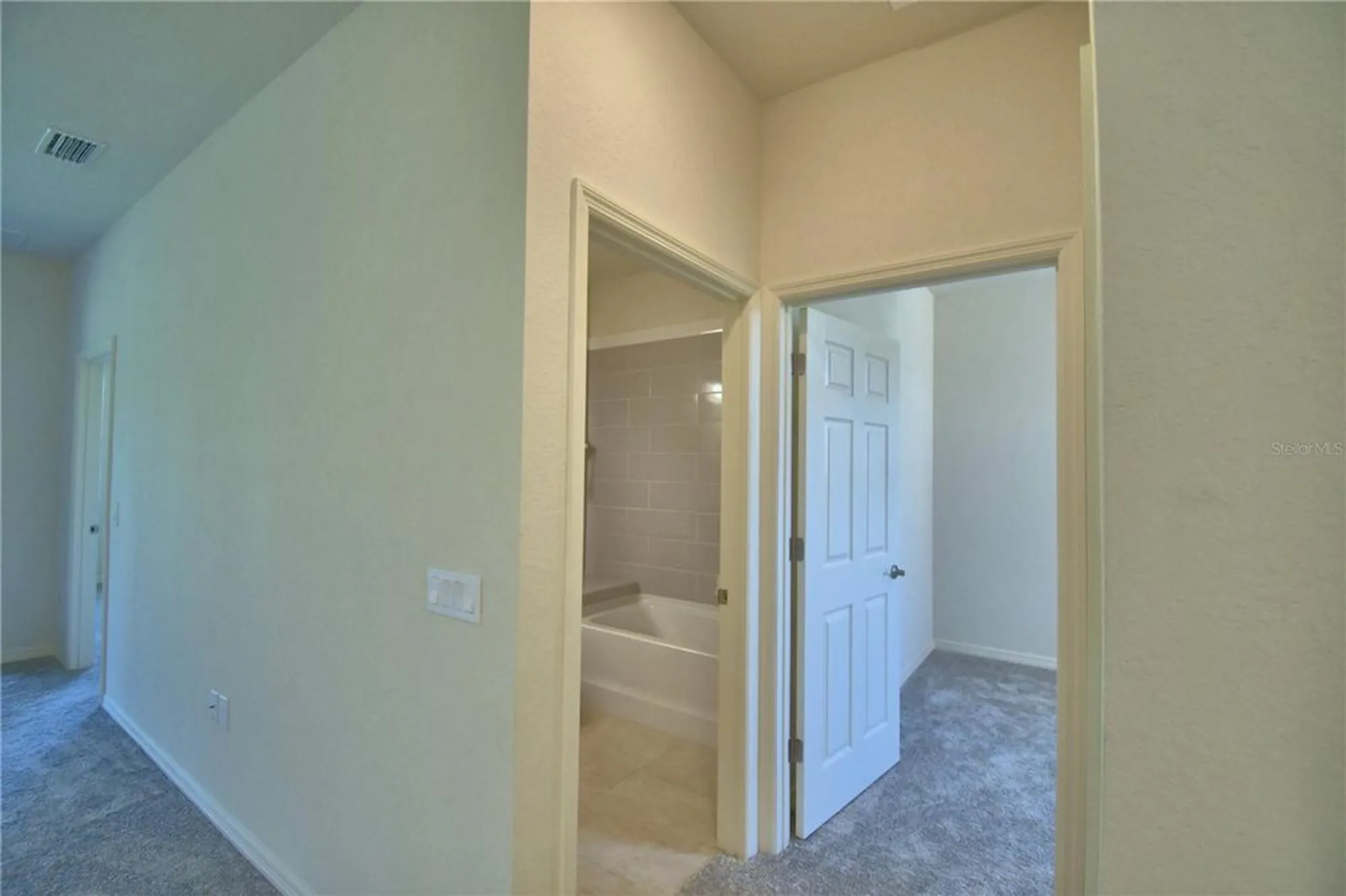 Property Slideshow image 20 of 73 | 1709 linz ct, Winter Haven, FL, 33884