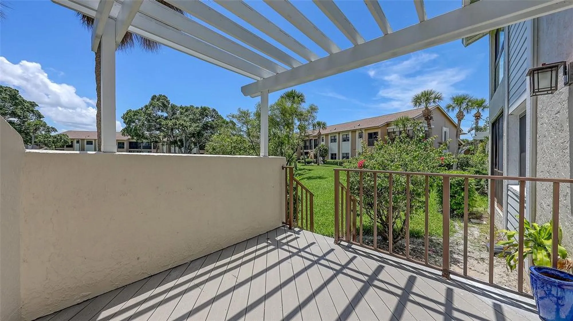 Property Slideshow image 29 of 39 | 5223 heron way # 104, Sarasota, FL, 34231