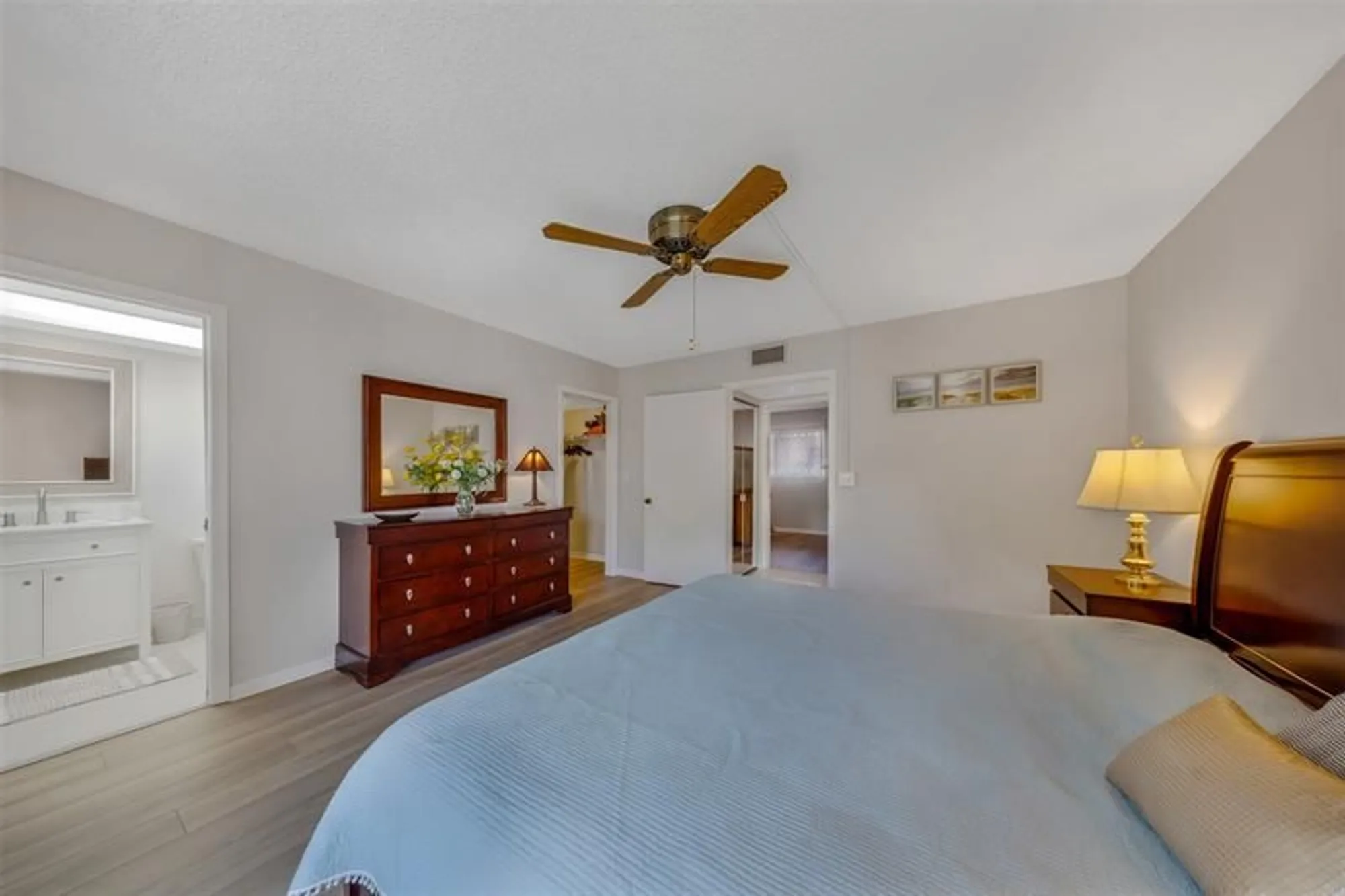 Property Slideshow image 18 of 24 | 5250 las verdes cir apt 317, Delray Beach, FL, 33484