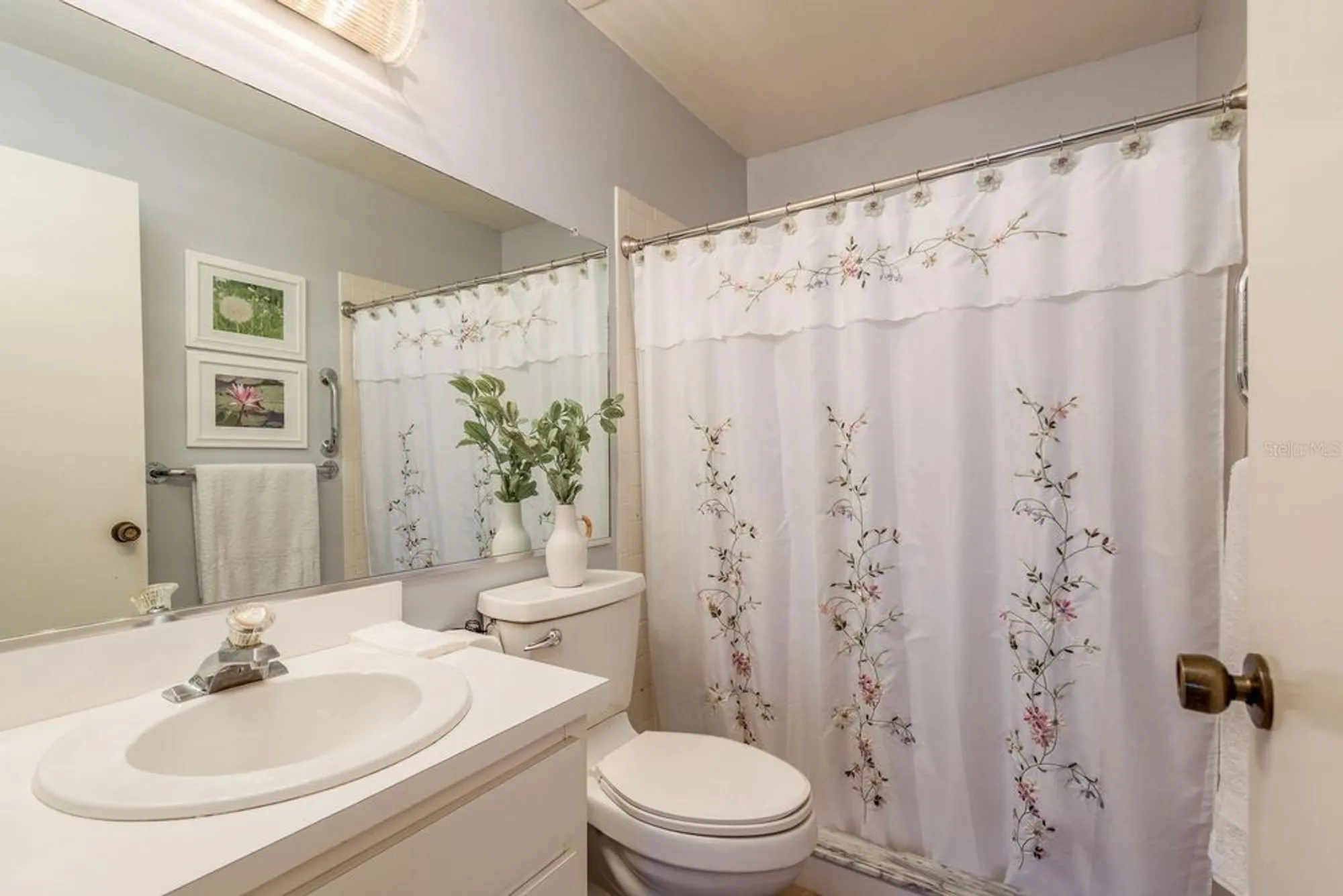 Property Slideshow image 24 of 62 | 1109 tartan dr c, Palm Harbor, FL, 34684