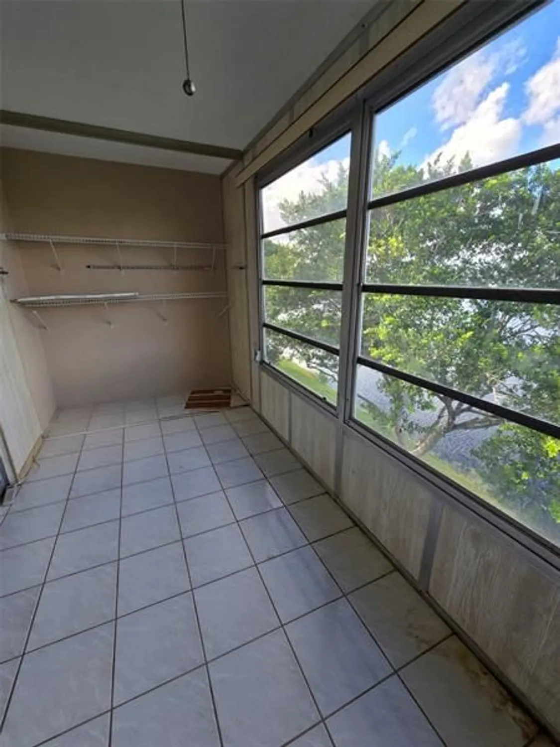 Property Slideshow image 13 of 59 | 4058 harwood e unit e, Deerfield Beach, FL, 33442