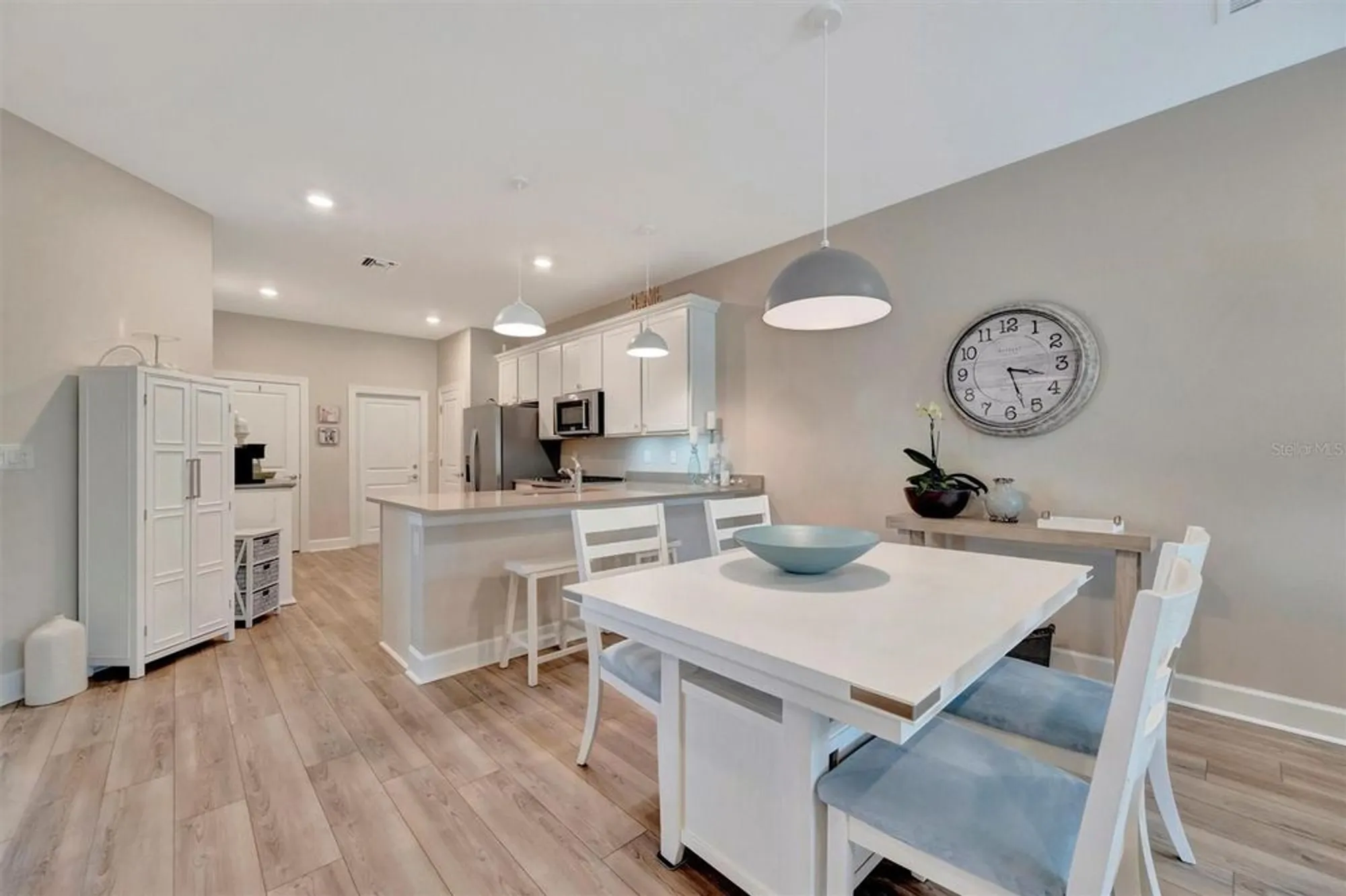 Property Slideshow image 9 of 59 | 25069 pearl lake cir, Englewood, FL, 34223