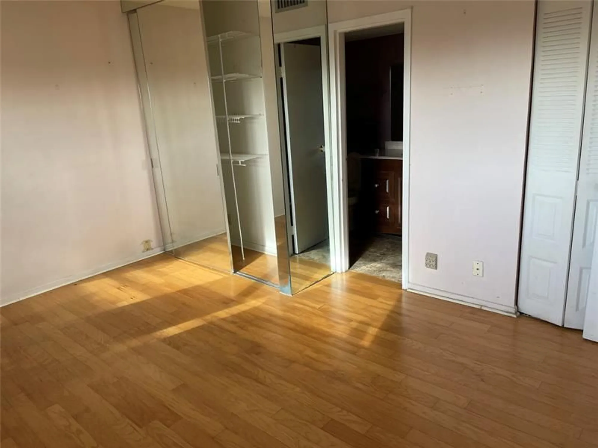 Property Slideshow image 15 of 47 | 1025 country club dr apt 407, Margate, FL, 33063