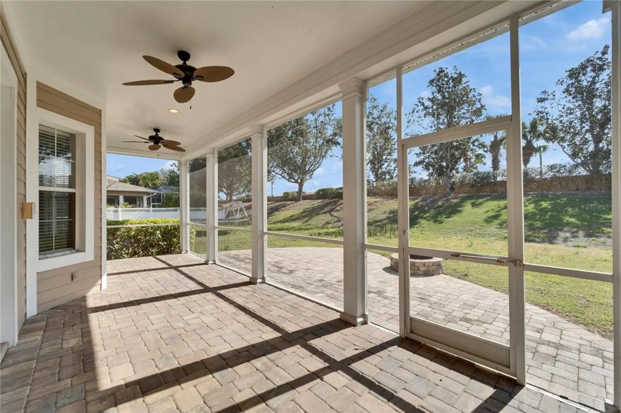 Property Slideshow image 70 of 100 | 410 manns harbor dr, Apollo Beach, FL, 33572