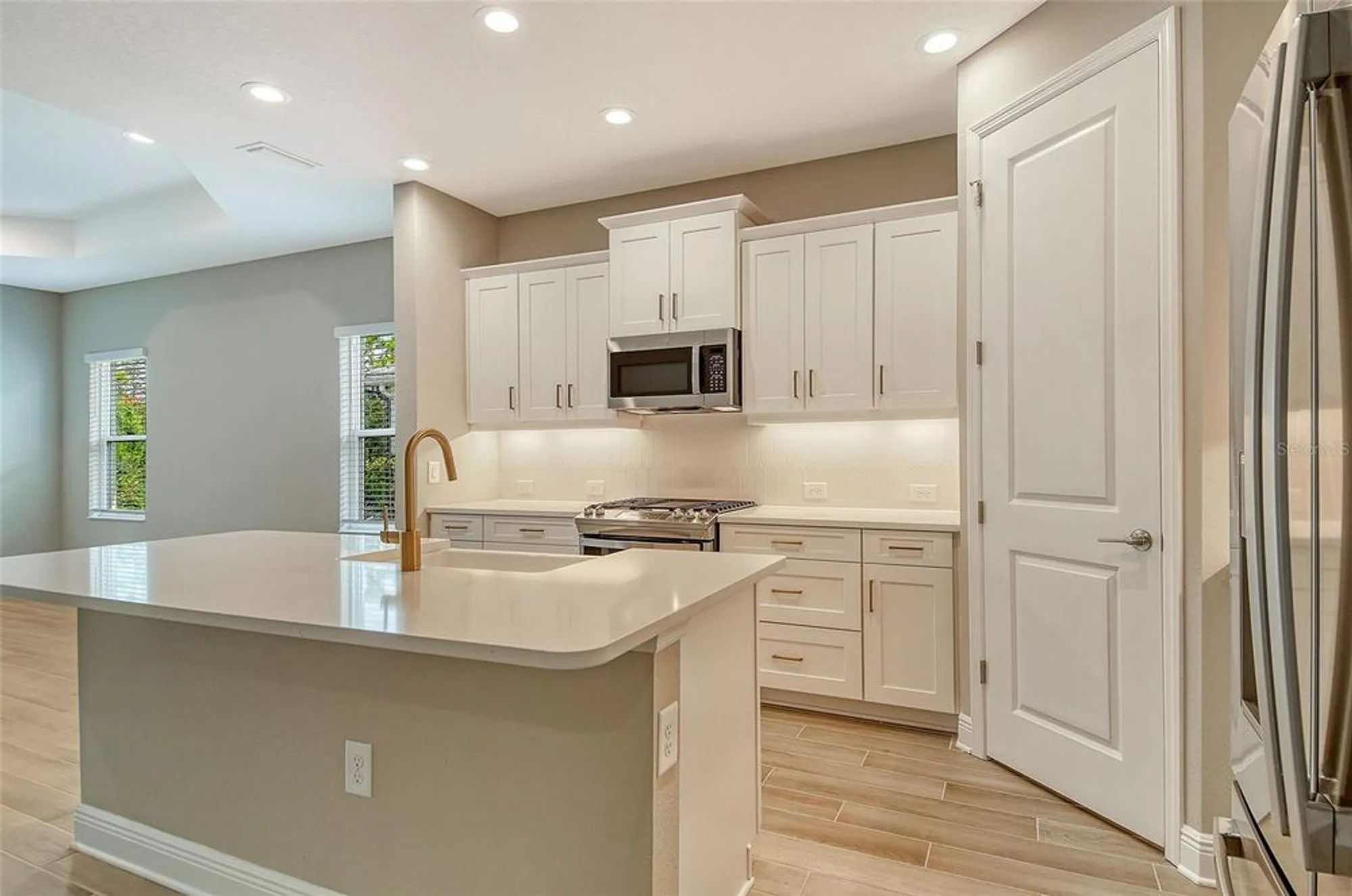 Property Slideshow image 17 of 35 | 12709 palatka dr, Venice, FL, 34293