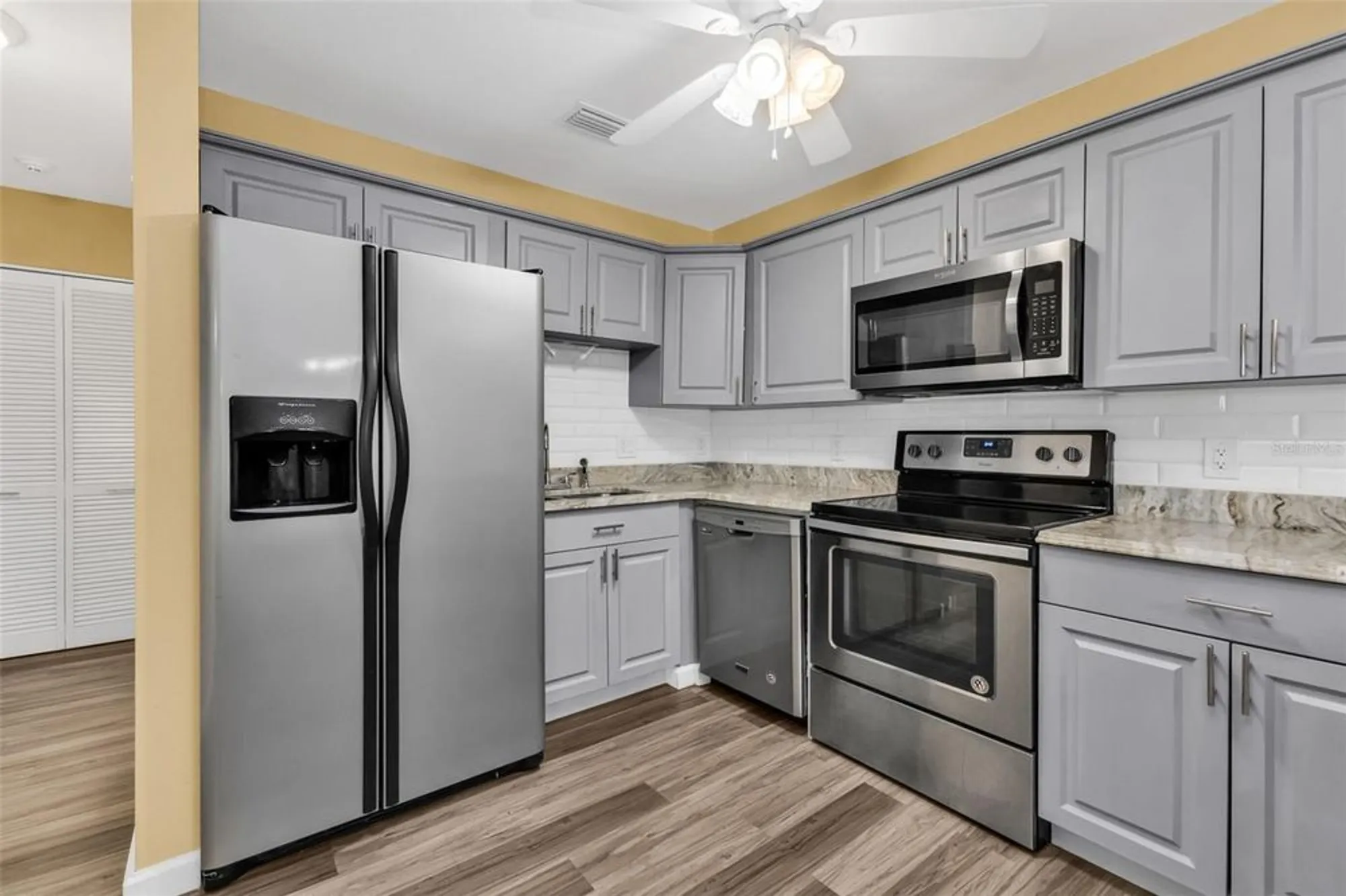 Property Slideshow image 14 of 51 | 21267 gertrude ave apt 212, Port Charlotte, FL, 33952