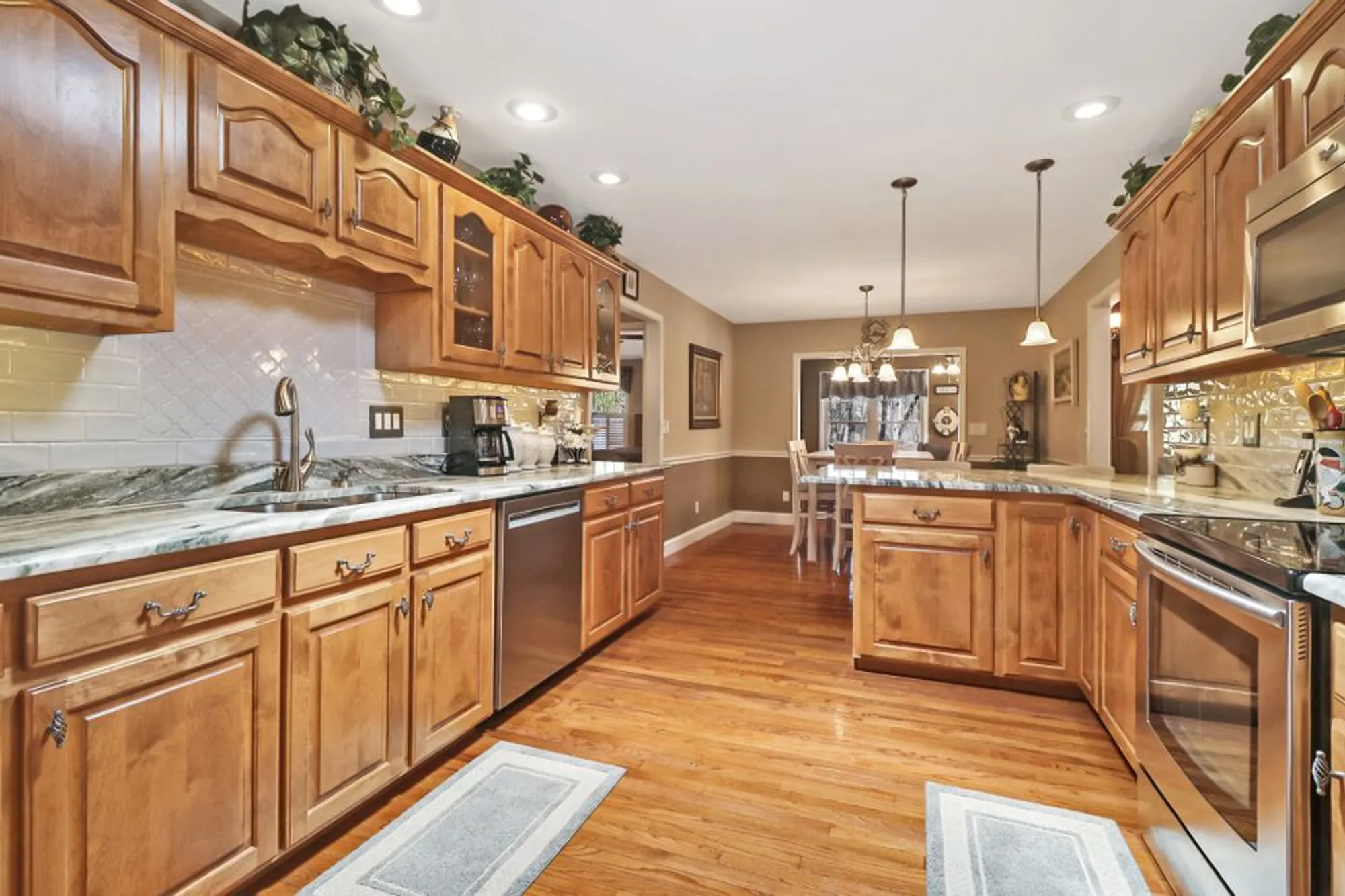 Property Slideshow image 20 of 44 | 10 claremont cir, Crossville, TN, 38558