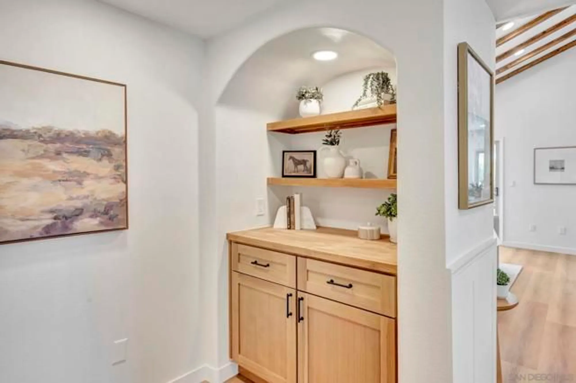 Property Slideshow image 19 of 49 | 12880 circulo dardo, San Diego, CA, 92128