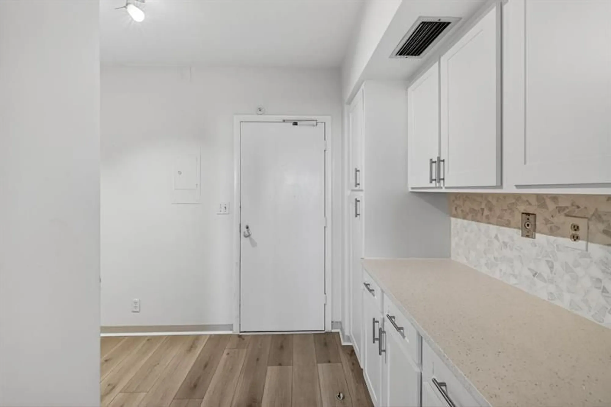 Property Slideshow image 20 of 39 | 3333 ne 34th st 615, Fort Lauderdale, FL, 33308