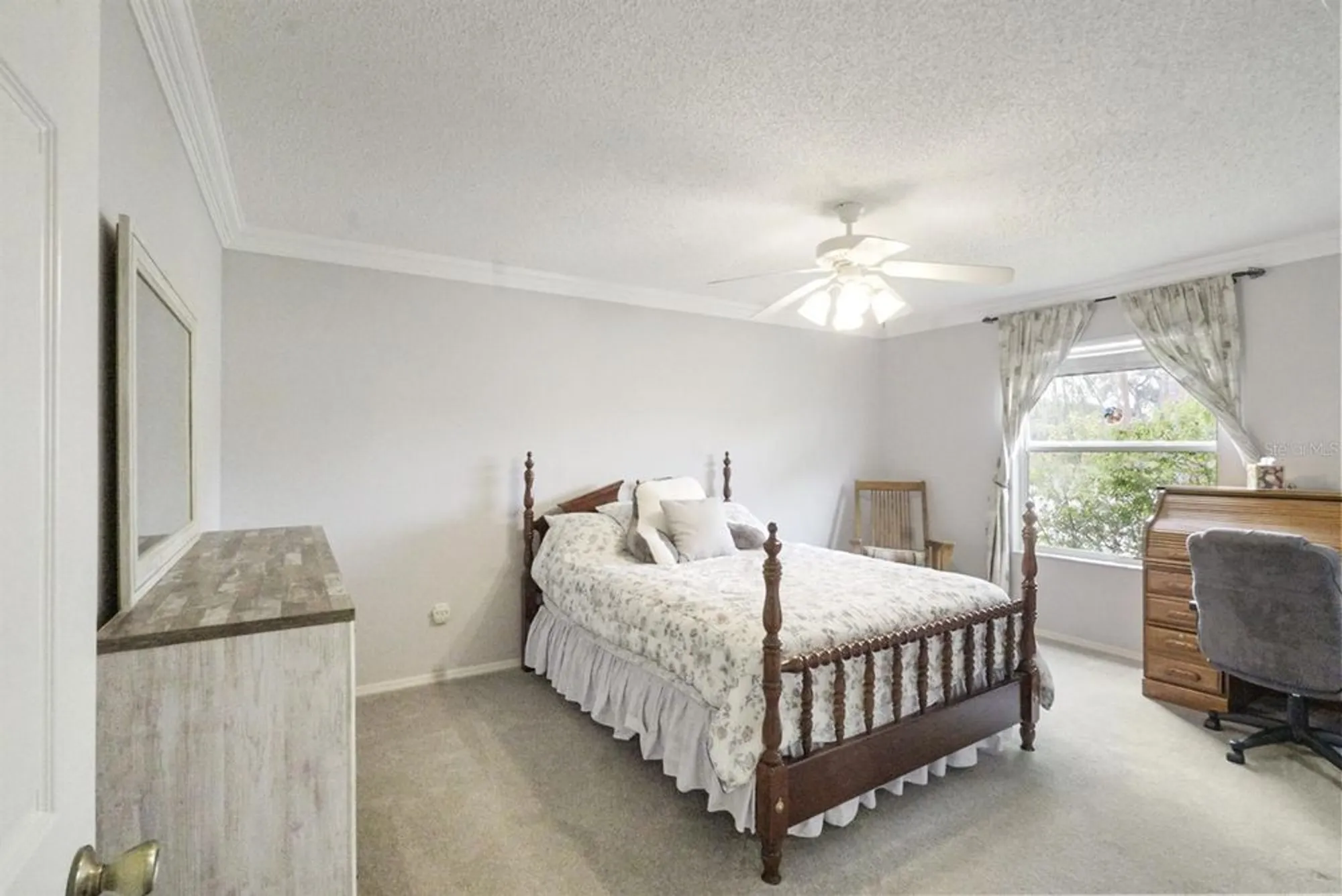 Property Slideshow image 17 of 32 | 17423 se 77th helmsdale ct, The Villages, FL, 32162