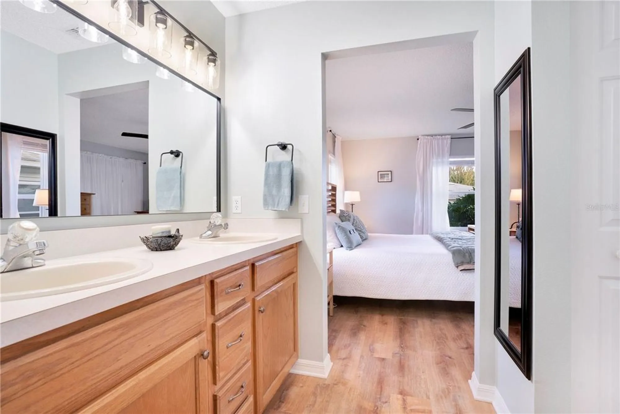 Property Slideshow image 18 of 48 | 725 timbercrest dr, Leesburg, FL, 34748