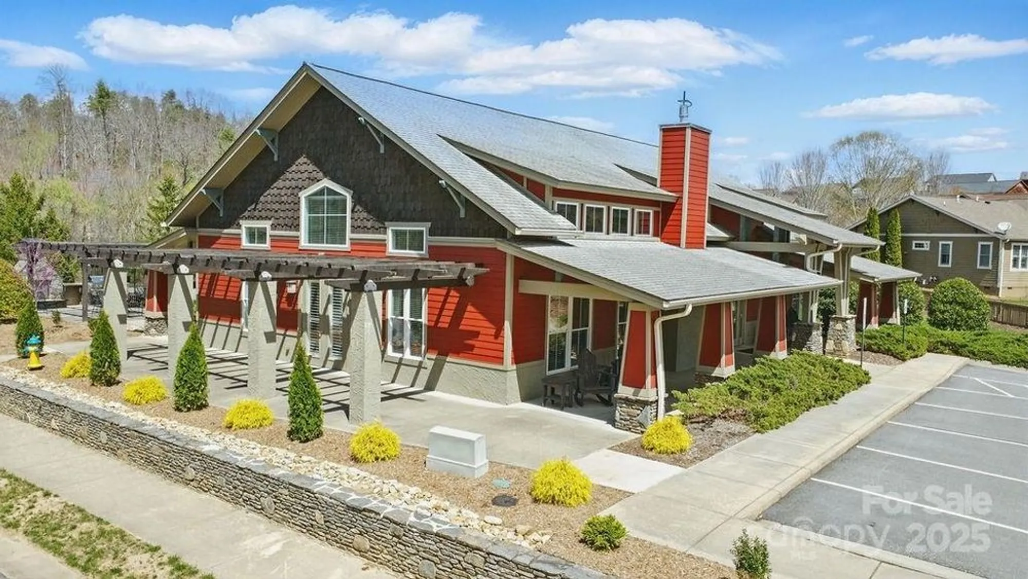 Property Slideshow image 33 of 35 | 95 creekside view dr, Asheville, NC, 28804