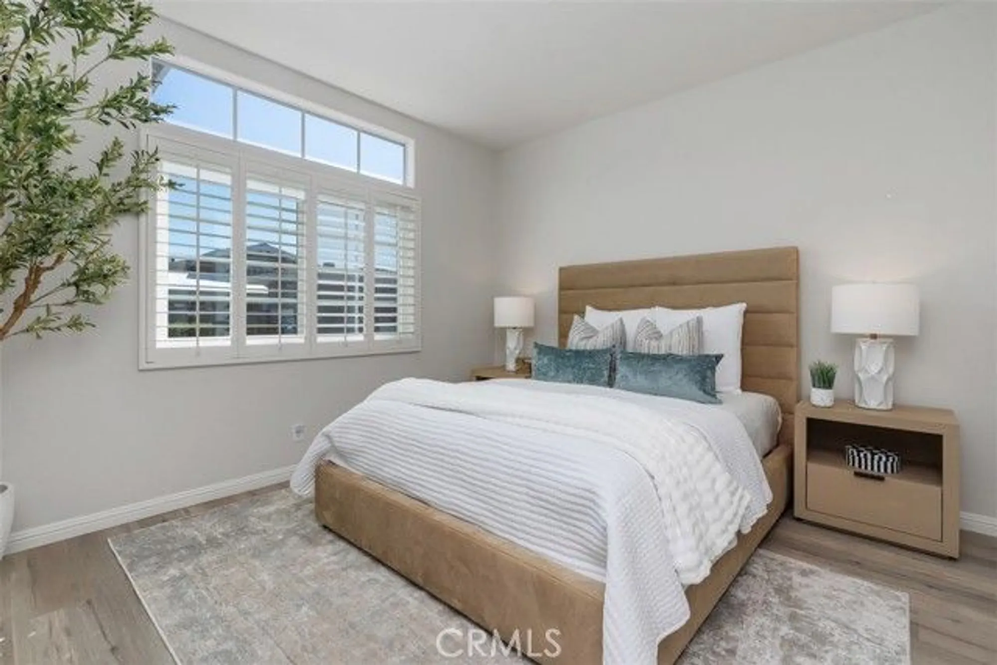 Property Slideshow image 13 of 36 | 3510 lilac ave 13, Corona Del Mar, CA, 92625