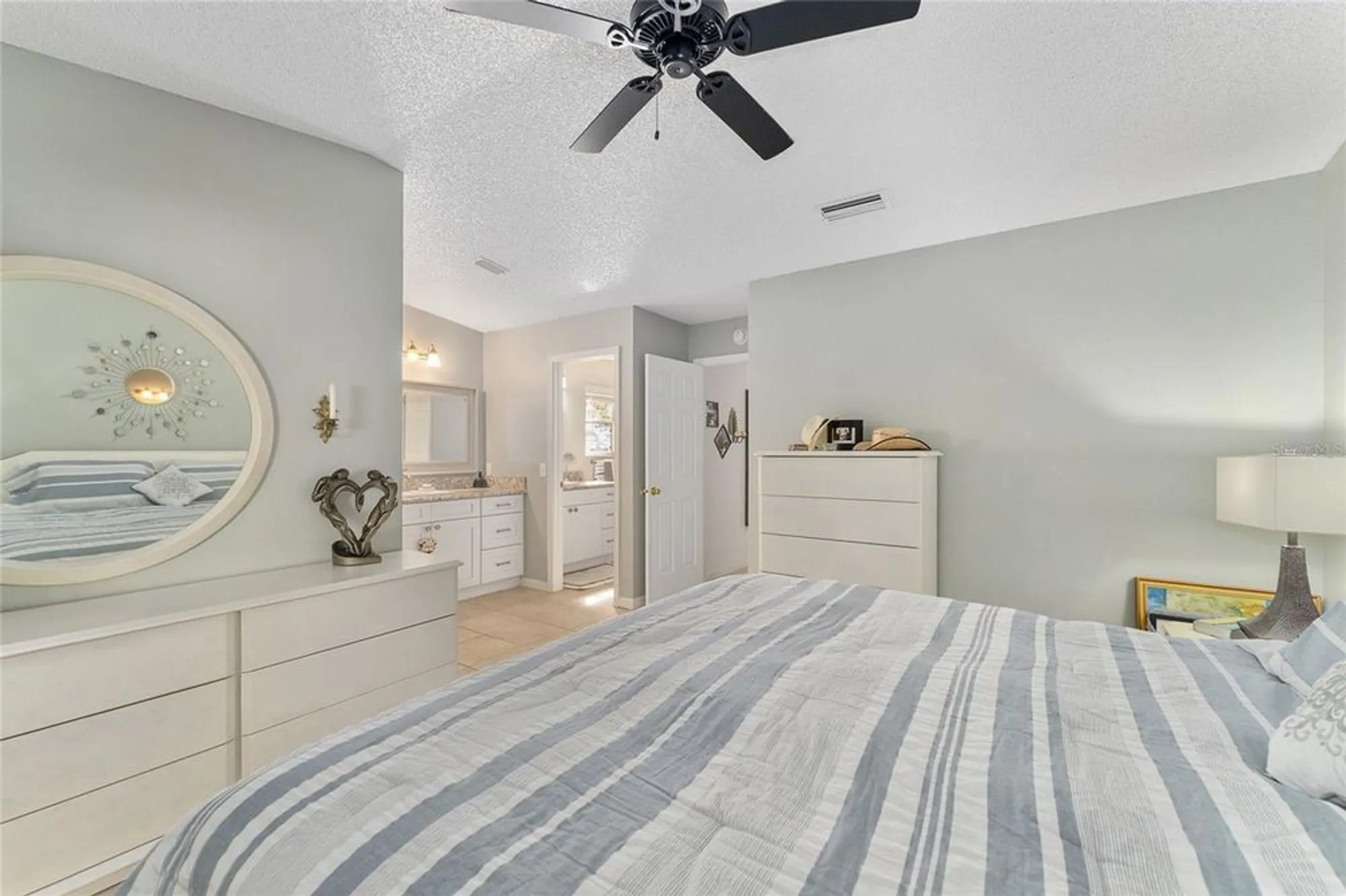 Property Slideshow image 32 of 57 | 934 orchid st, The Villages, FL, 32159