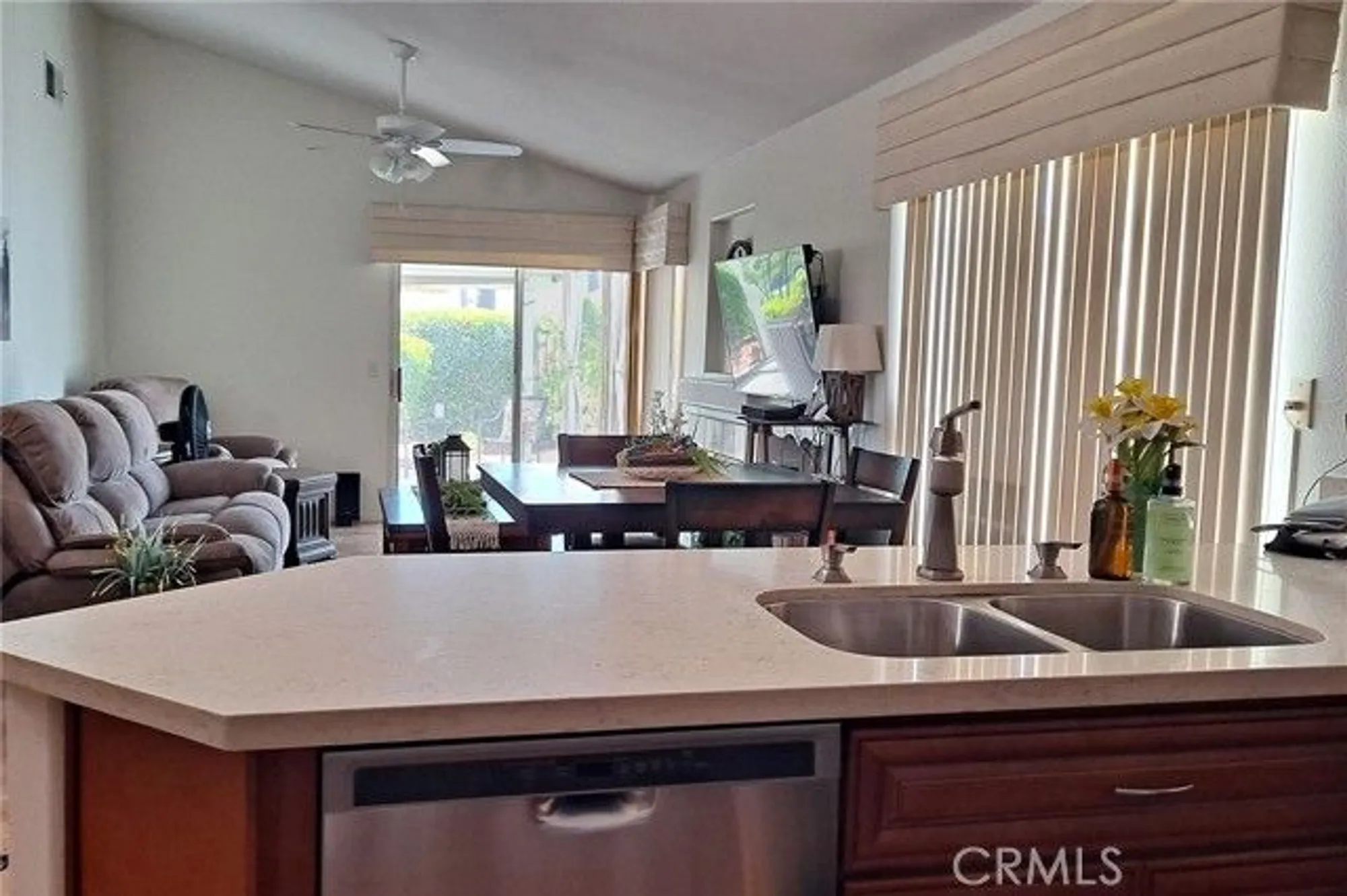 Property Slideshow image 7 of 31 | 40247 via acuna, Murrieta, CA, 92562