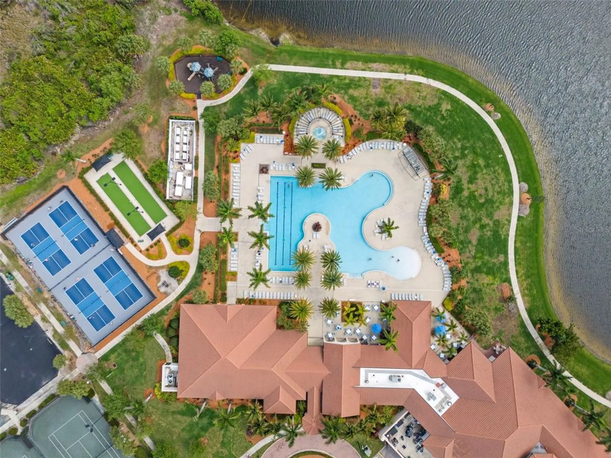 Property Slideshow image 66 of 91 | 10047 crooked creek dr 201, Venice, FL, 34293