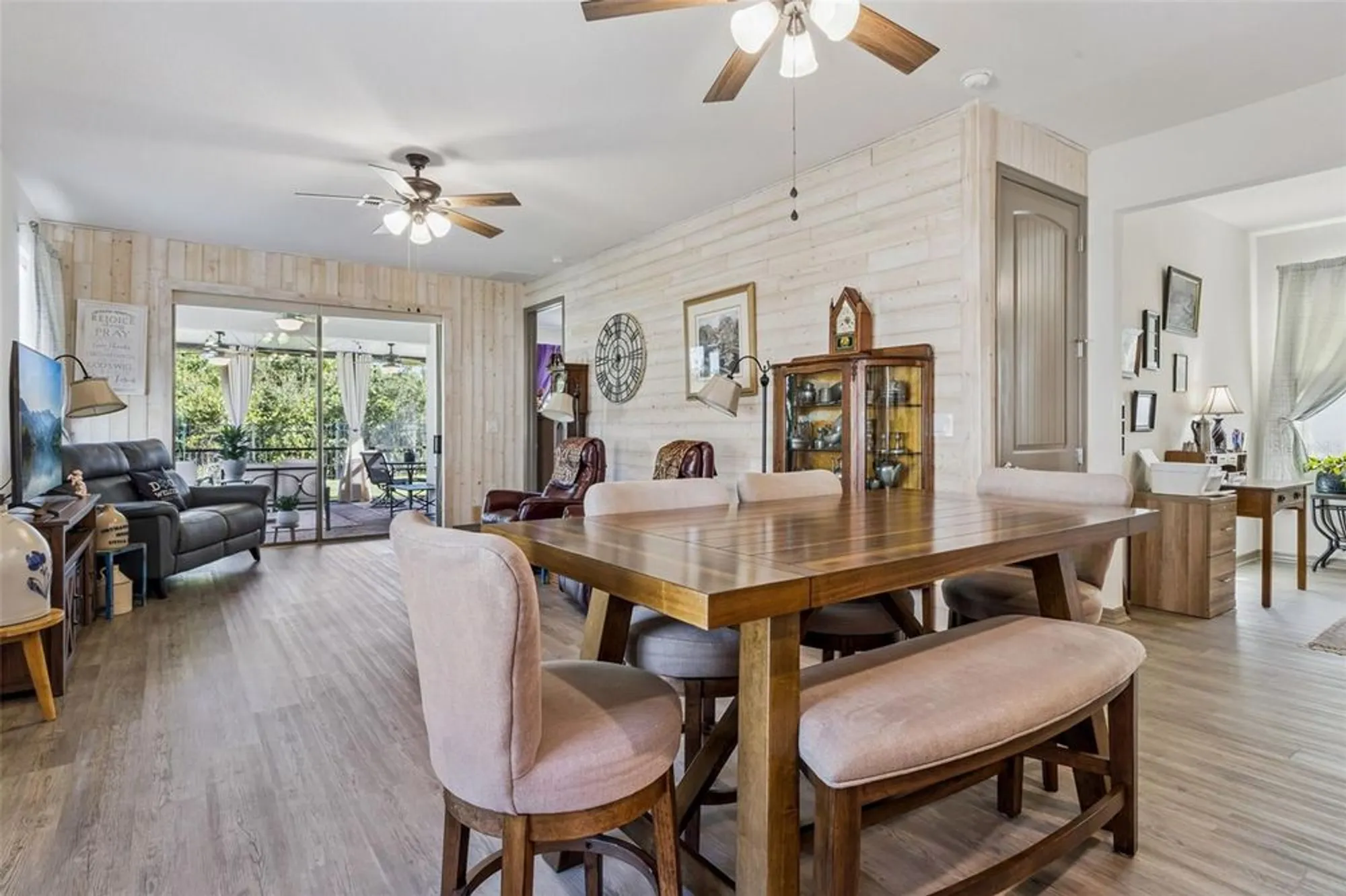 Property Slideshow image 12 of 35 | 17418 blazing star cir, Clermont, FL, 34714