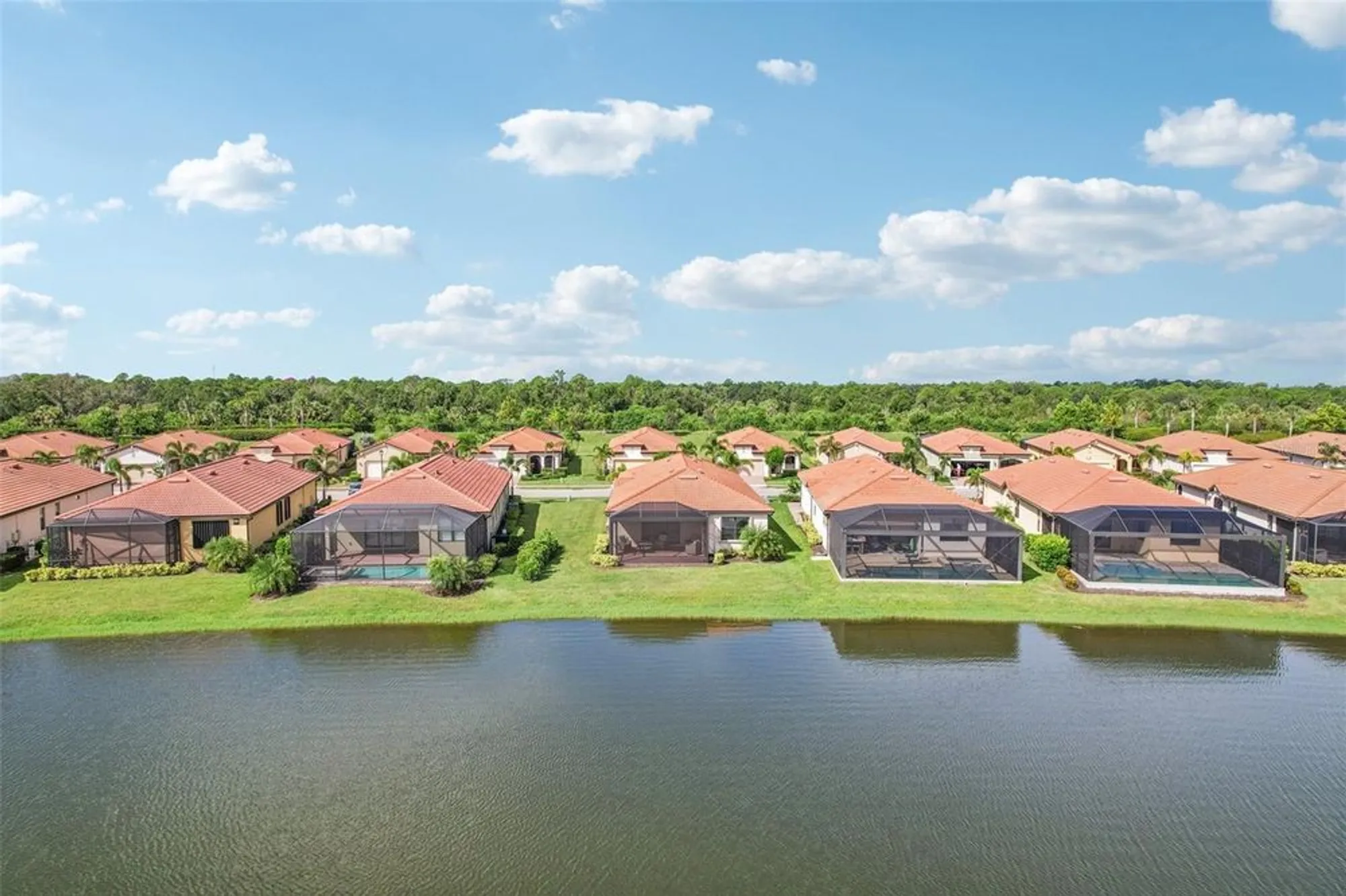 Property Slideshow image 45 of 68 | 24176 spartina dr, Venice, FL, 34293