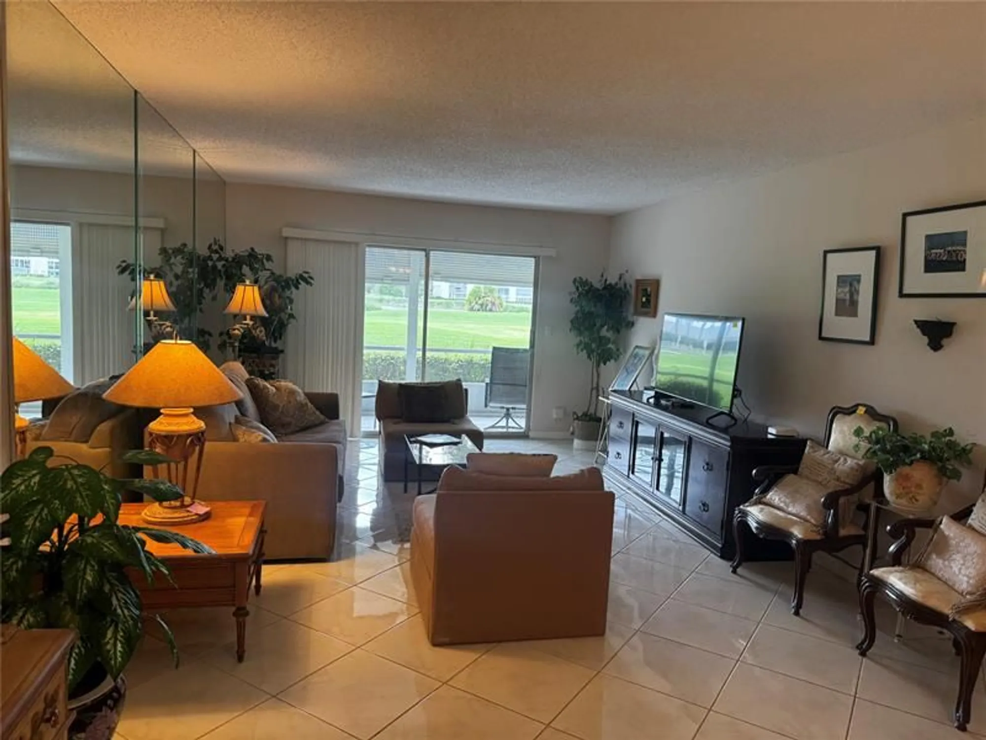 Property Slideshow image 7 of 58 | 3302 aruba way m1, Coconut Creek, FL, 33066