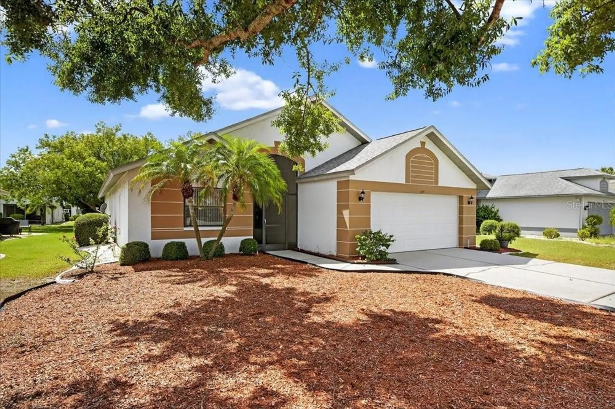 Property Slideshow image 38 of 54 | 1828 e del webb blvd, Sun City Center, FL, 33573