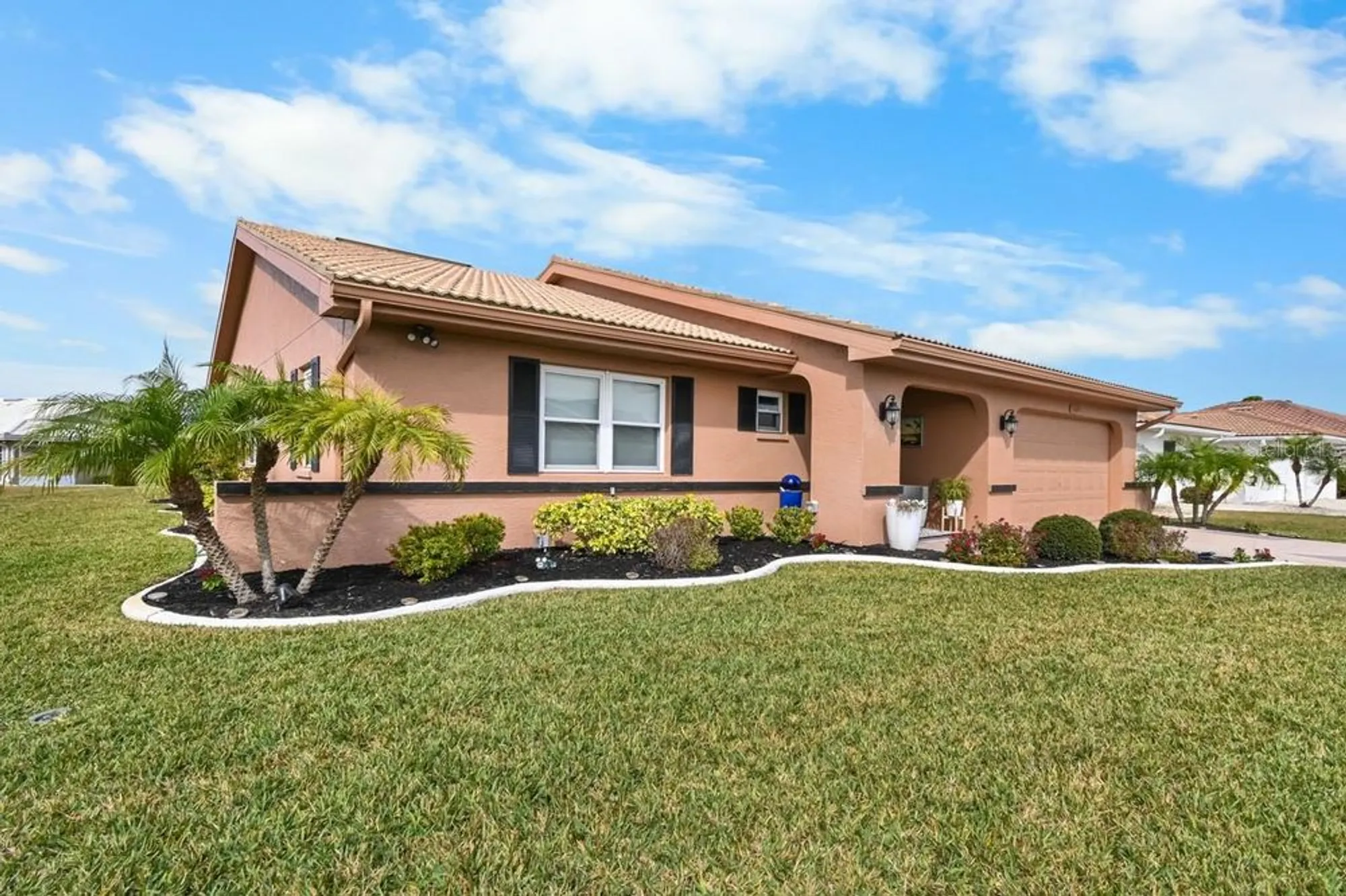 Property Slideshow image 46 of 52 | 1809 wolf laurel dr, Sun City Center, FL, 33573
