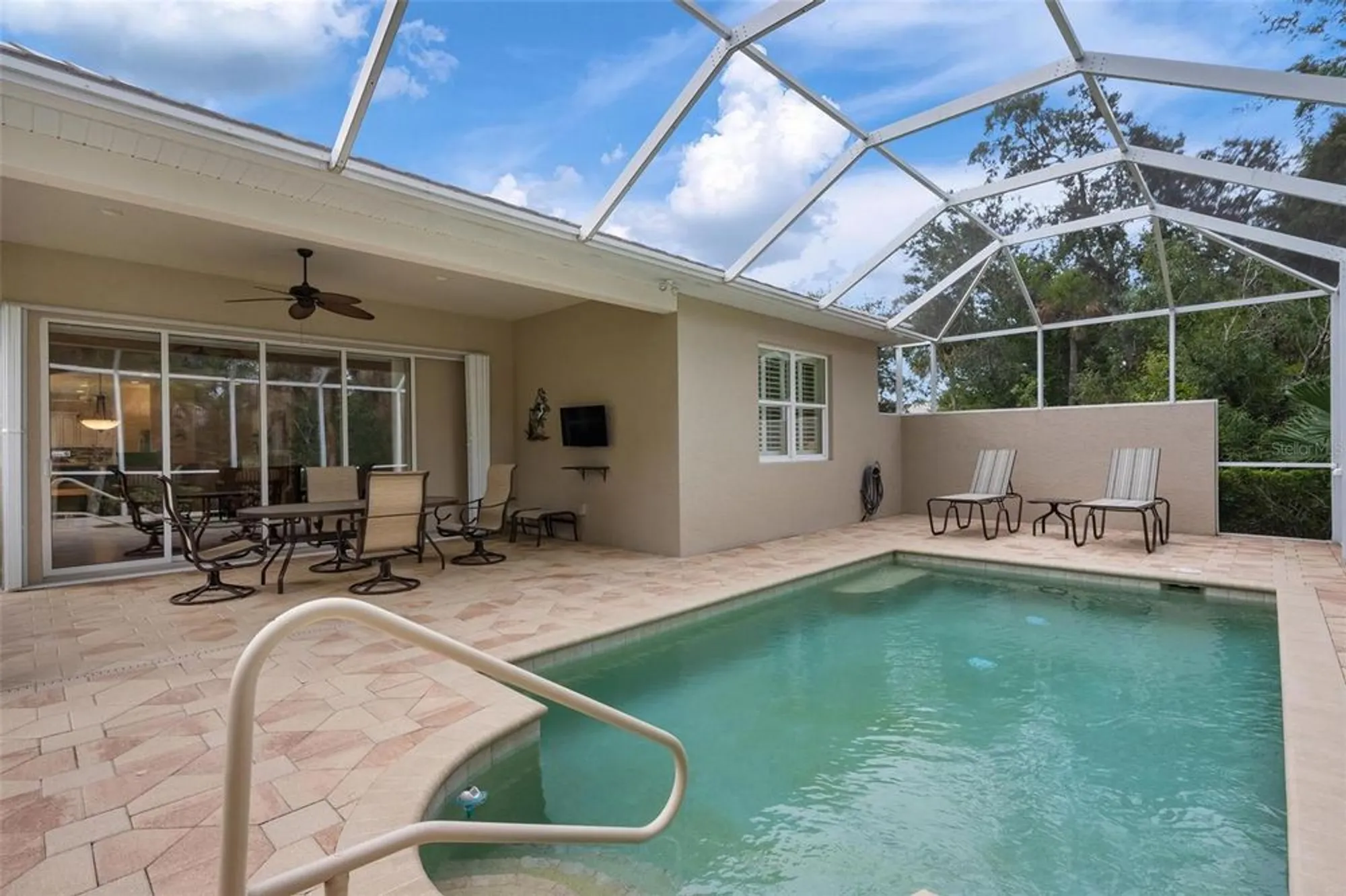 Property Slideshow image 39 of 74 | 1817 lancashire dr, Venice, FL, 34293