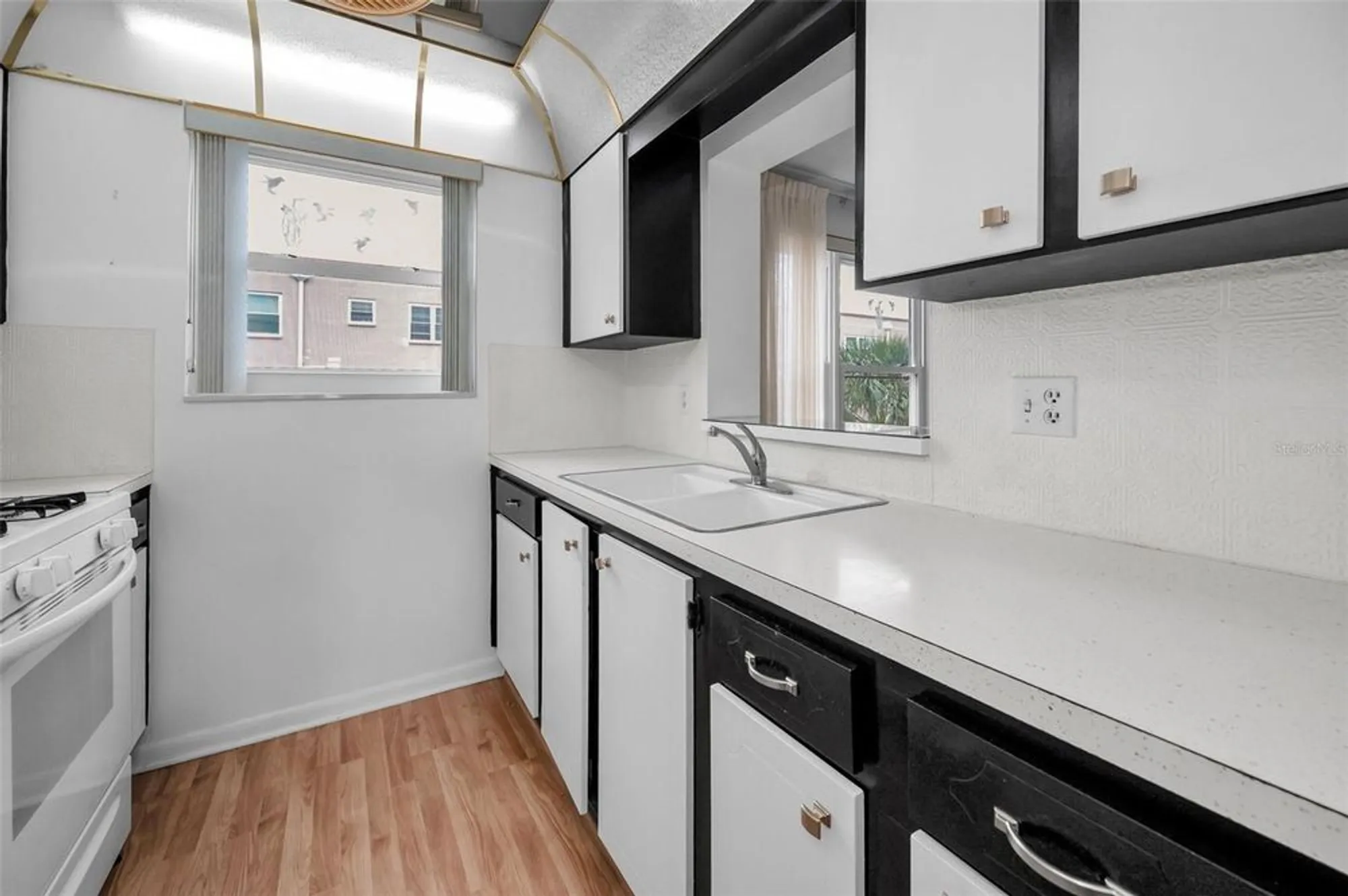 Property Slideshow image 24 of 84 | 5501 80th st n unit 405, St Petersburg, FL, 33709