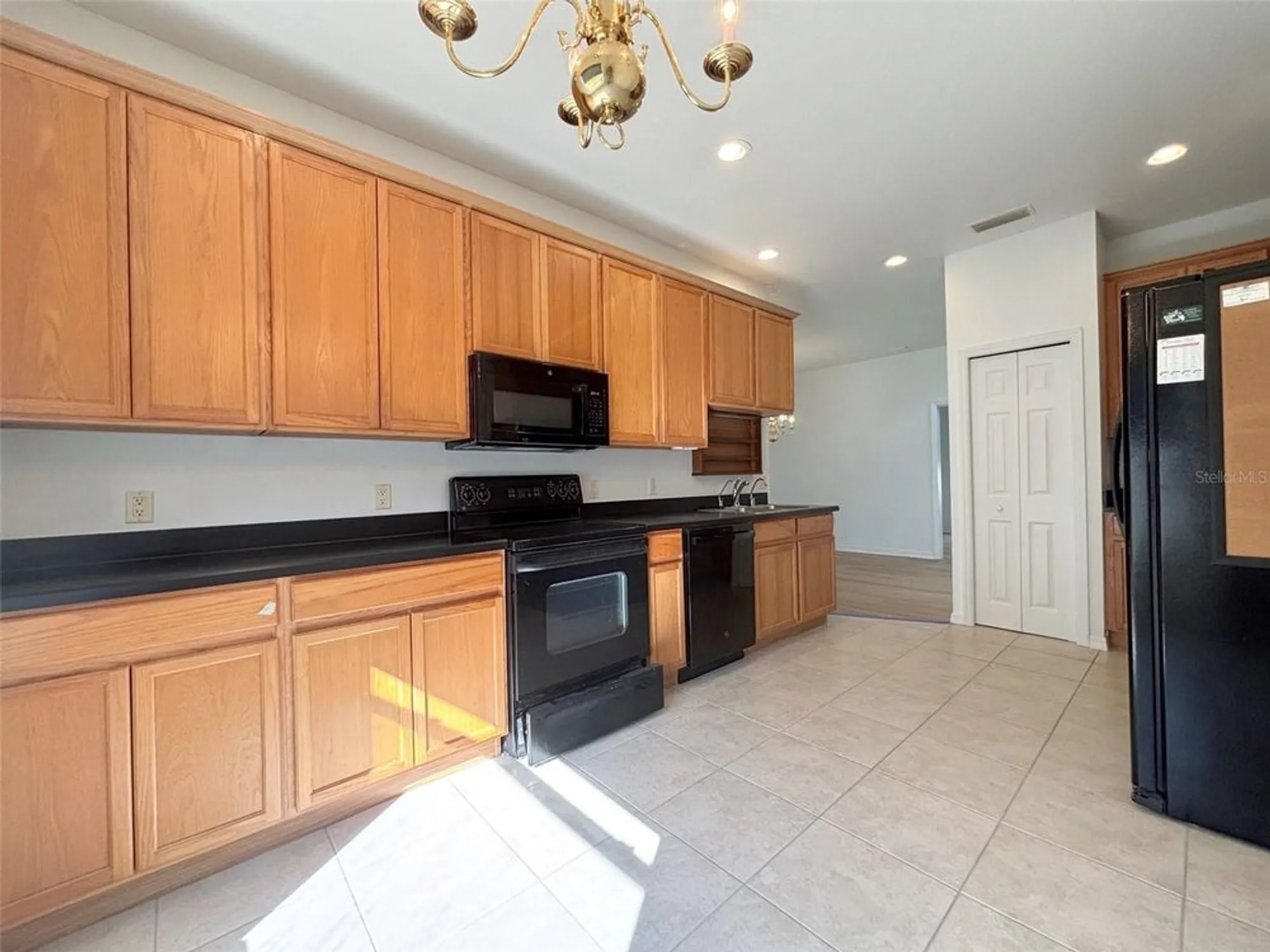 Property Slideshow image 7 of 45 | 4128 aberdeen ln, Lake Wales, FL, 33859