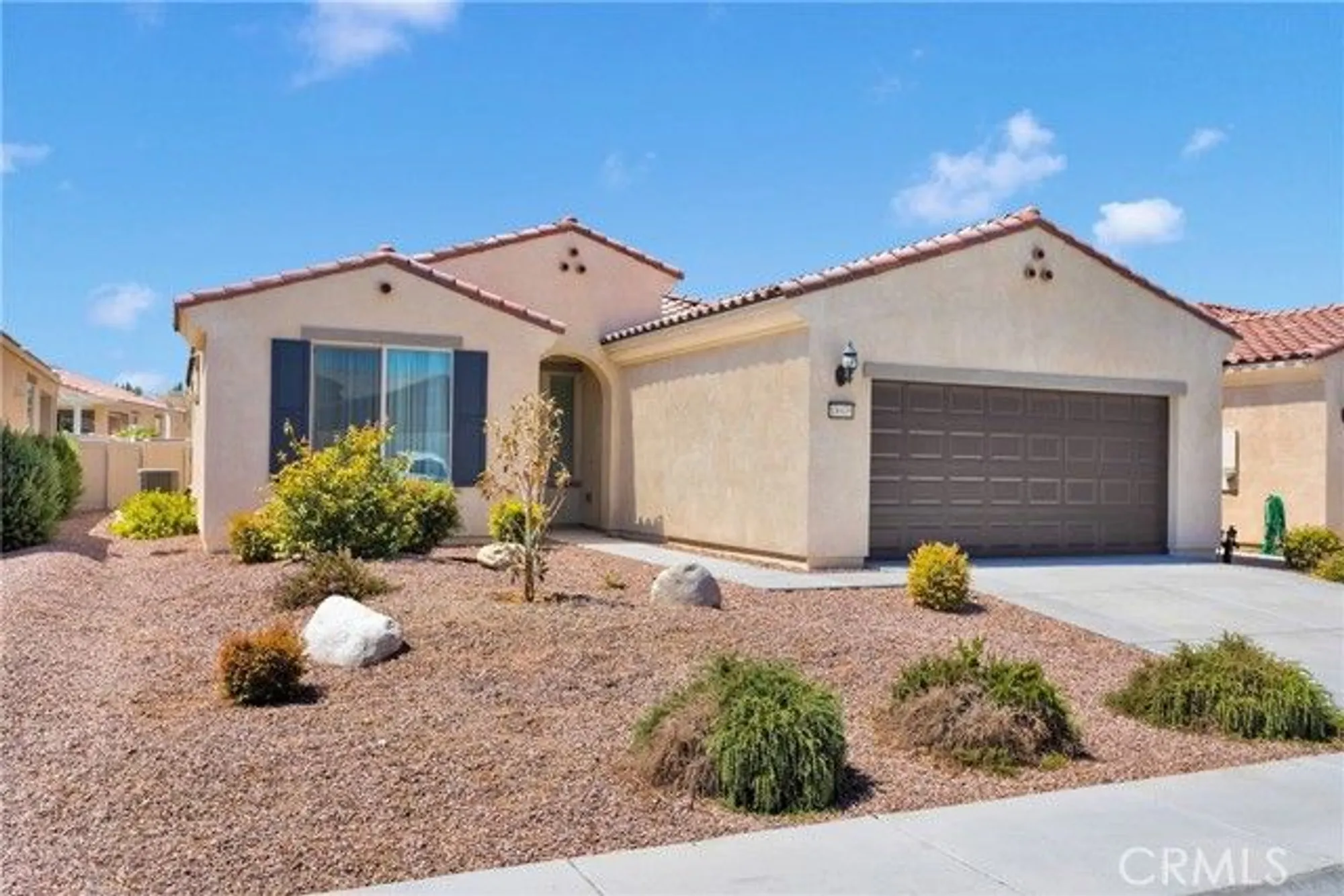 Property Slideshow image 4 of 46 | 18935 lariat st, Apple Valley, CA, 92308