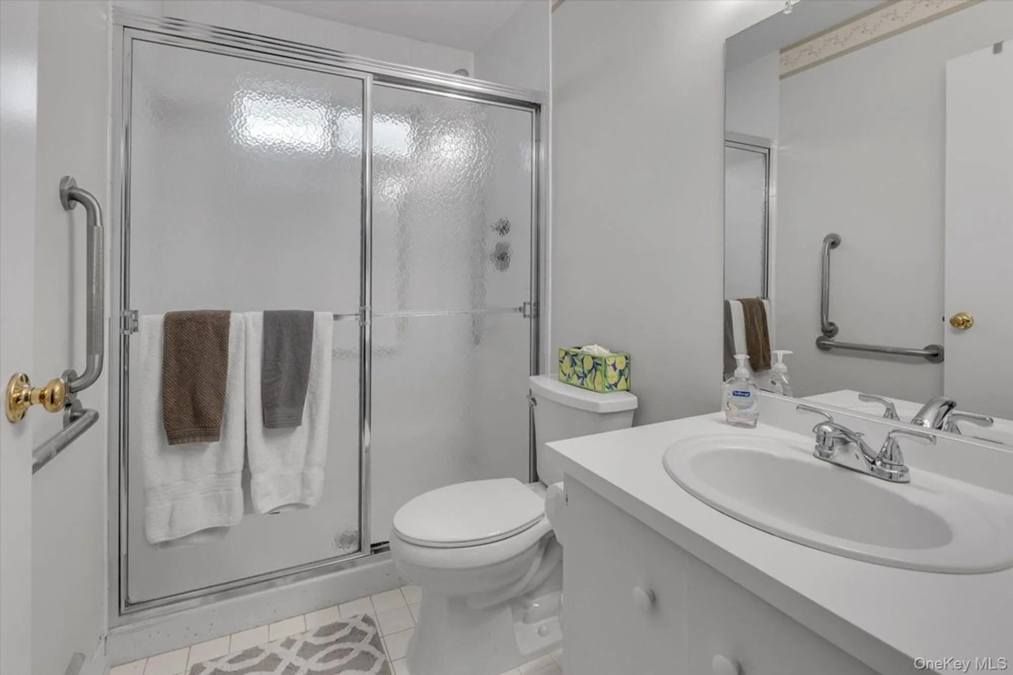 Property Slideshow image 11 of 17 | 416 weymouth ct a, Ridge, NY, 11961