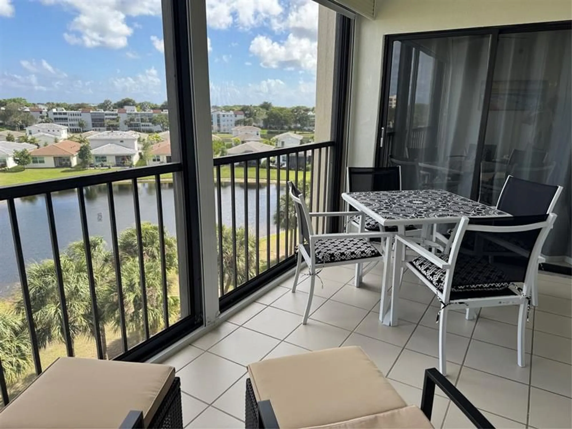 Property Slideshow image 2 of 25 | 7260 kinghurst dr apt 606, Delray Beach, FL, 33446