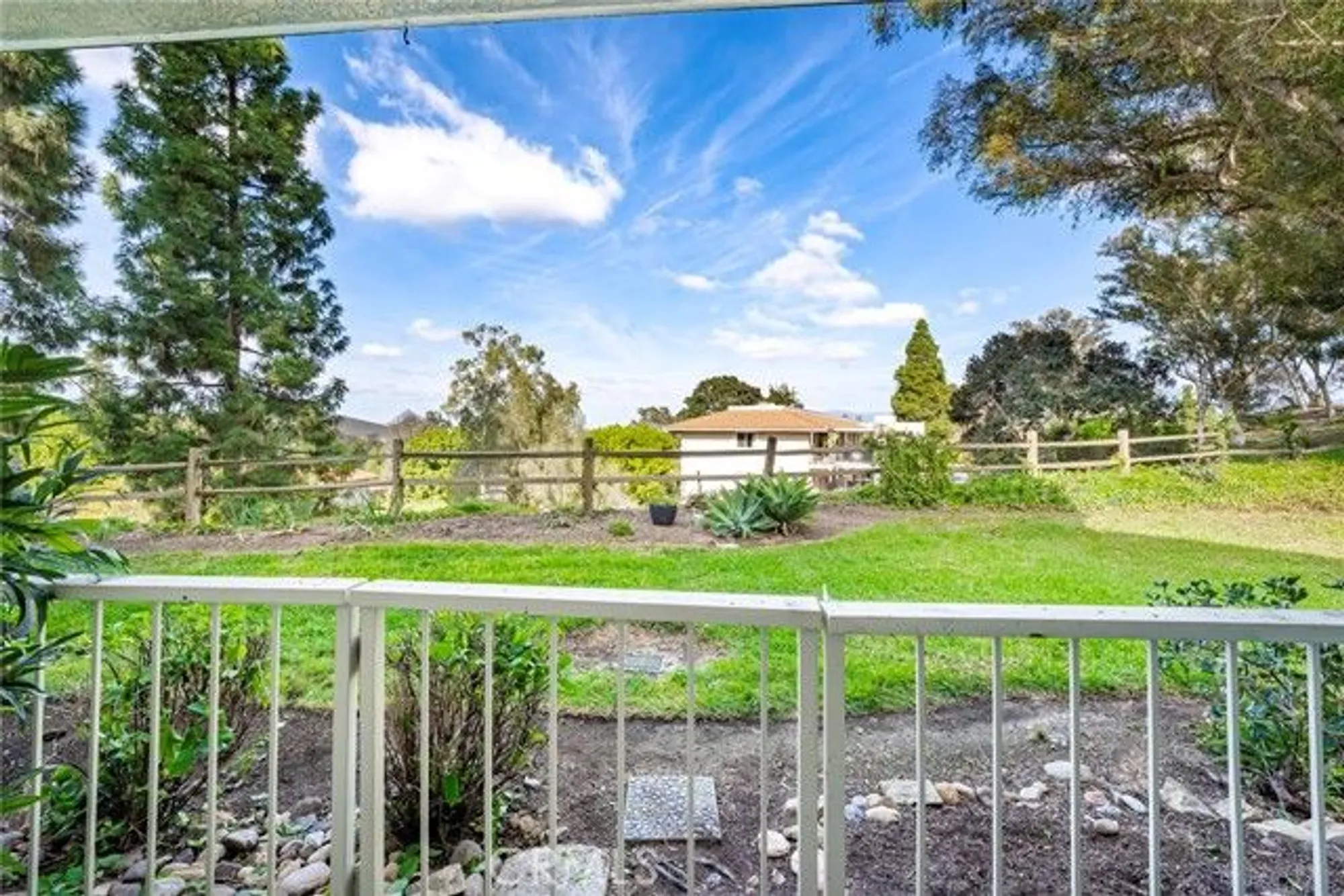 Property Slideshow image 26 of 38 | 5369 algarrobo 1g, Laguna Woods, CA, 92637