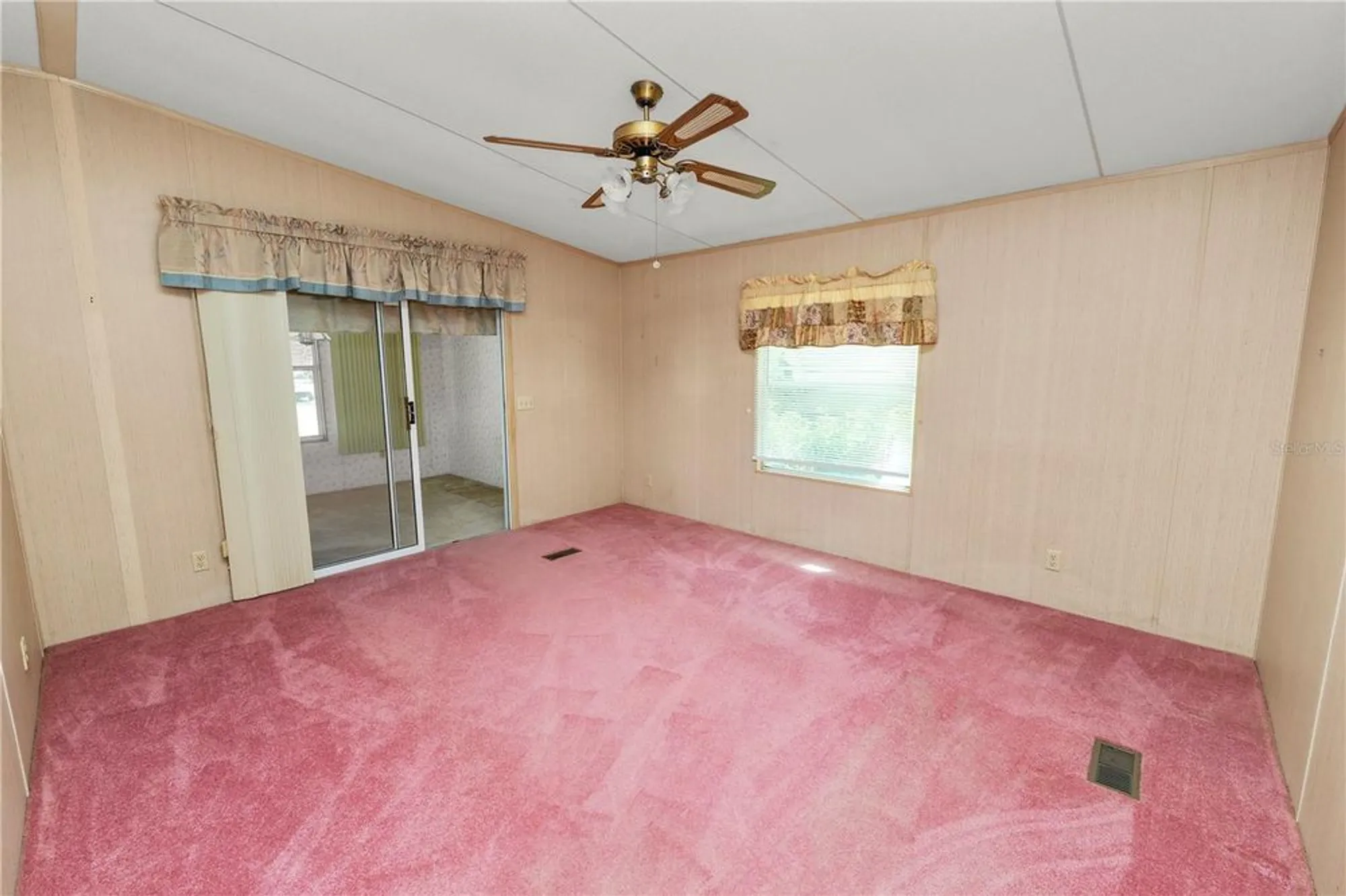 Property Slideshow image 10 of 19 | 2247 cypress cross loop, Lakeland, FL, 33810
