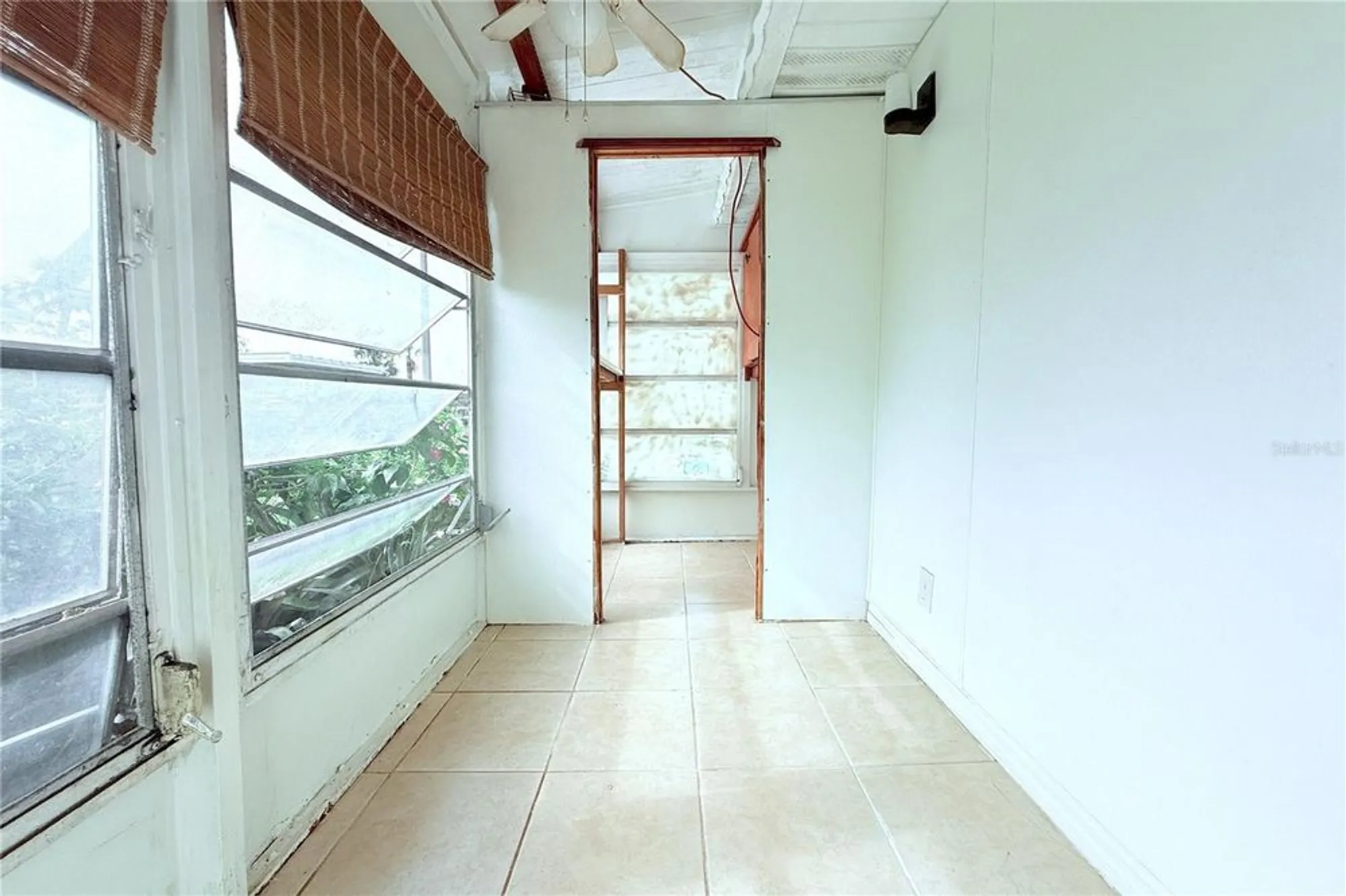 Property Slideshow image 28 of 40 | 101 cambridge trl apt 194, Sun City Center, FL, 33573