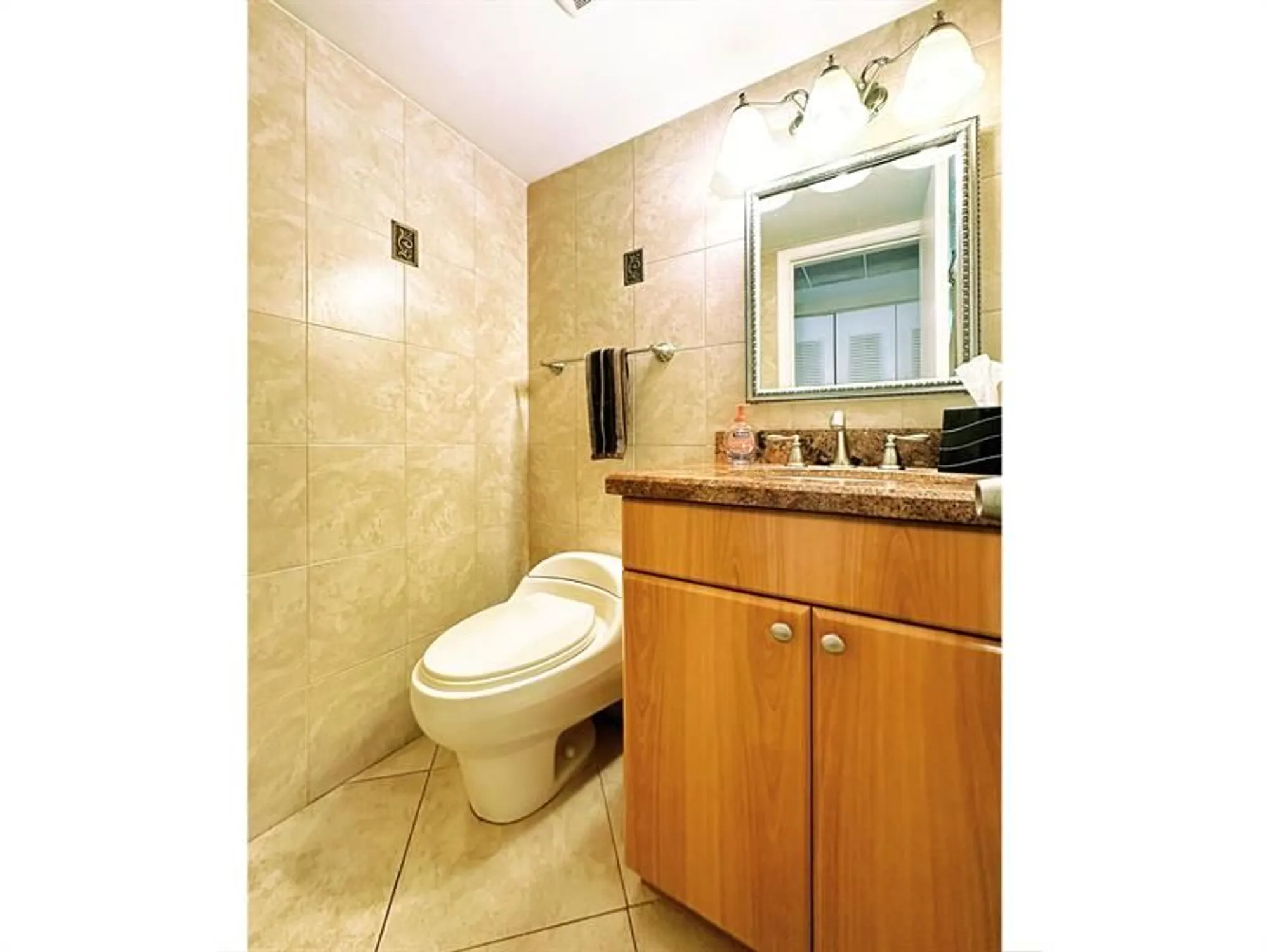 Property Slideshow image 11 of 53 | 1024 ashby d # 1024, Deerfield Beach, FL, 33442