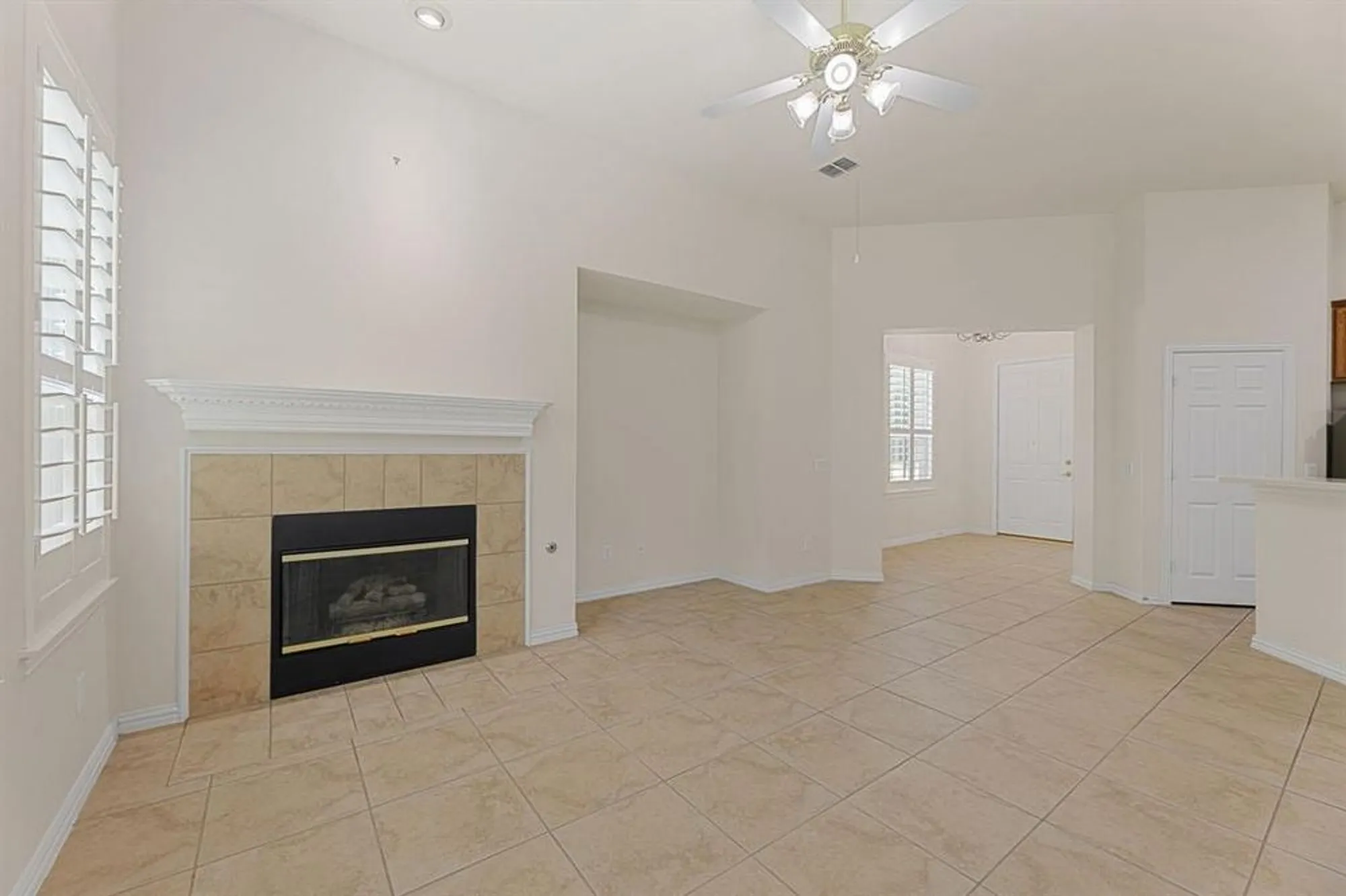 Property Slideshow image 7 of 38 | 719 scenic ranch cir, Fairview, TX, 75069