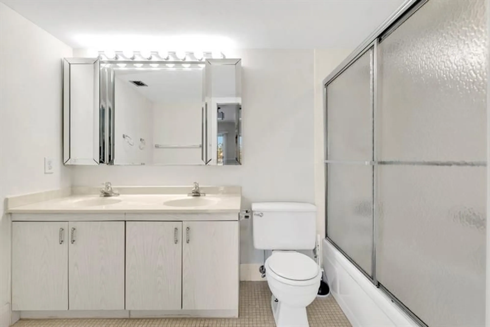 Property Slideshow image 18 of 59 | 3204 portofino pt l2, Coconut Creek, FL, 33066