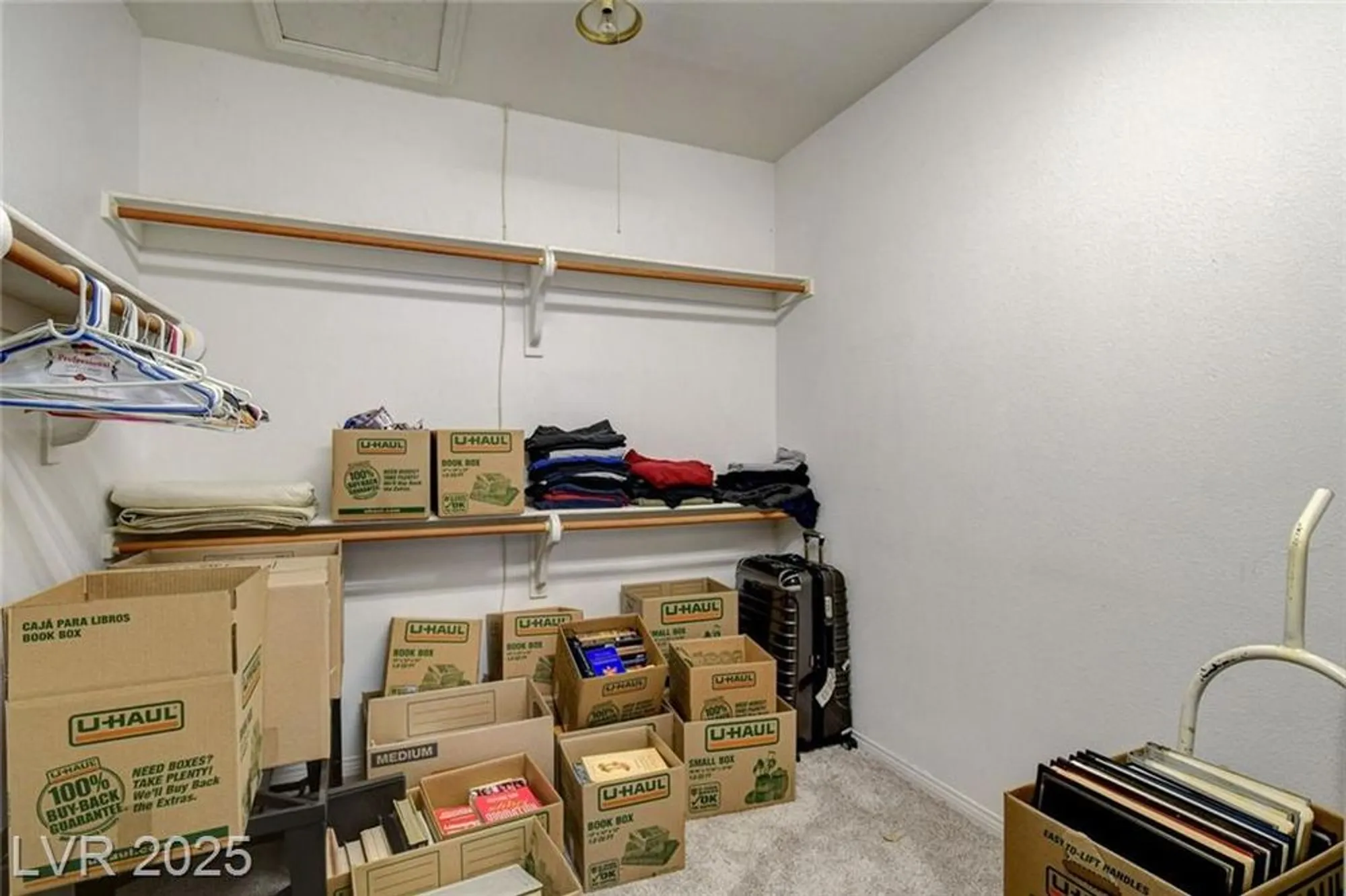 Property Slideshow image 42 of 63 | 352 mill hollow rd, Las Vegas, NV, 89107