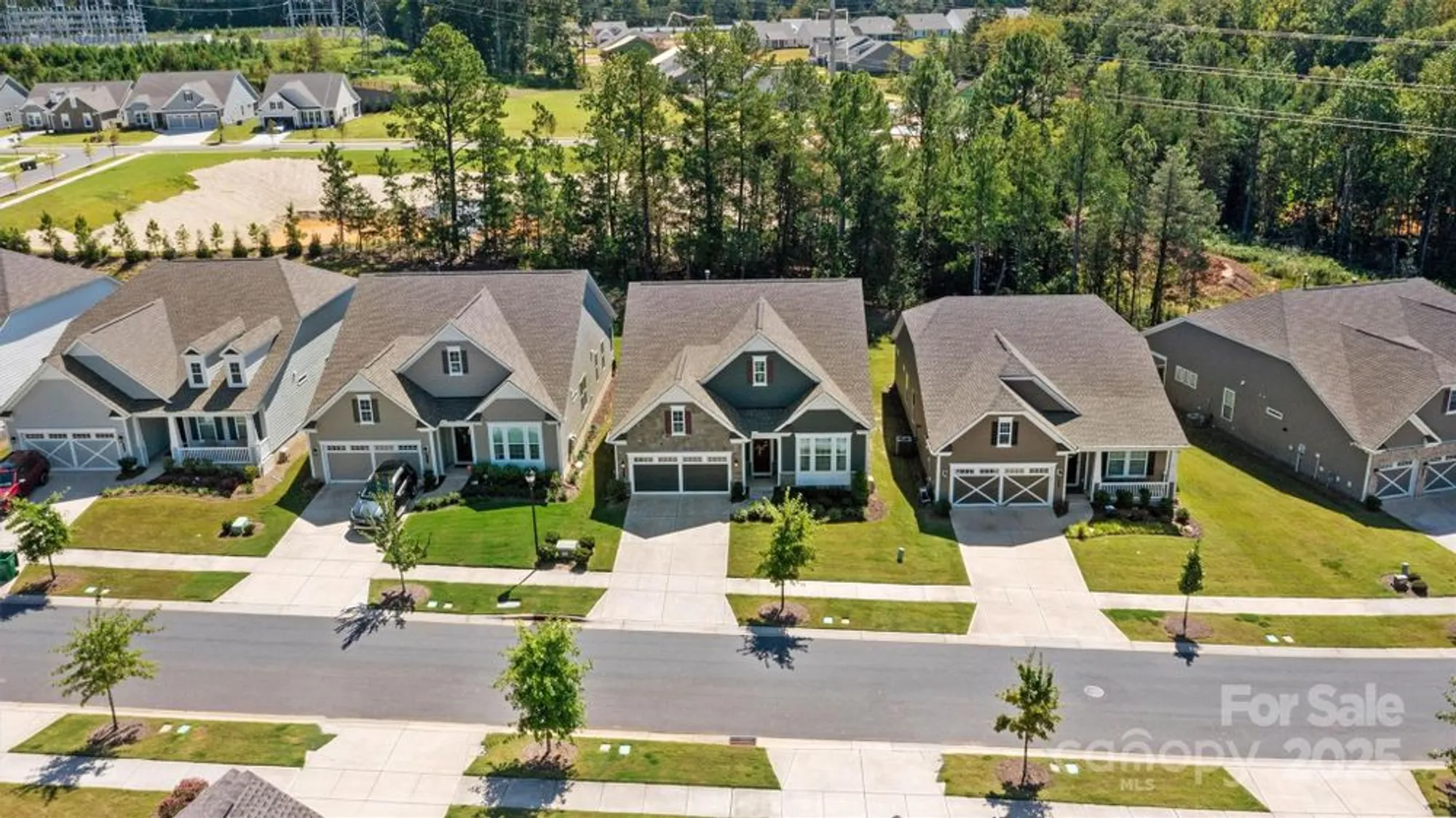 Property Slideshow image 4 of 48 | 12508 old iron ln, Charlotte, NC, 28215