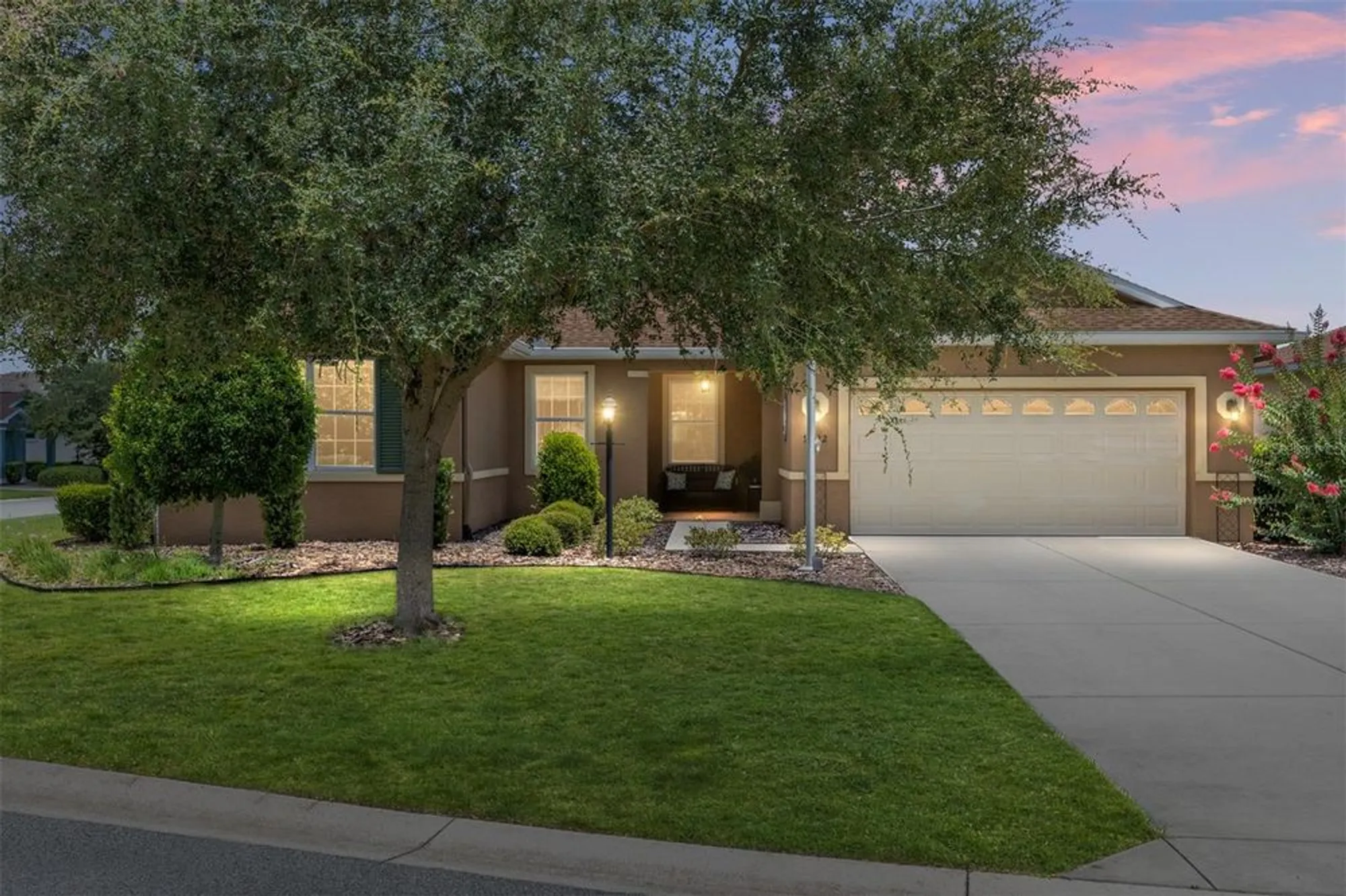 Property Slideshow image 4 of 43 | 9222 sw 97th cir, Ocala, FL, 34481