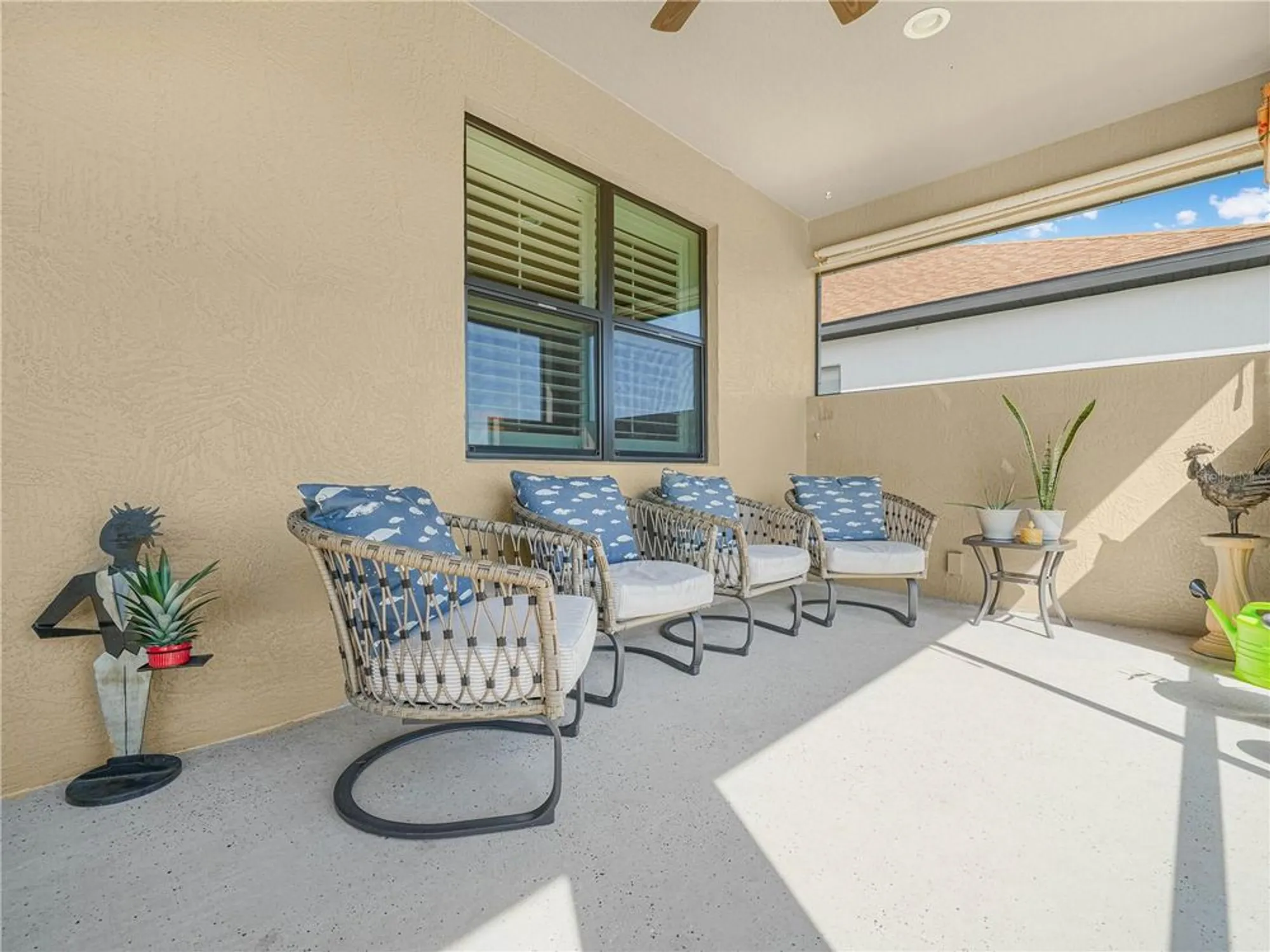 Property Slideshow image 28 of 68 | 1069 sawgrass dr, Winter Haven, FL, 33884