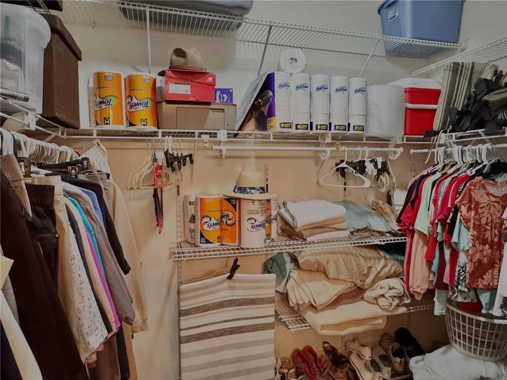 Property Slideshow image 20 of 28 | 2507 everwood ct, The Villages, FL, 32162