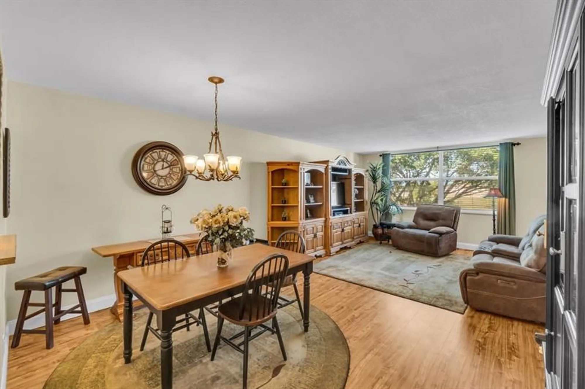 Property Slideshow image 8 of 38 | 6890 royal palm blvd 203h, Margate, FL, 33063