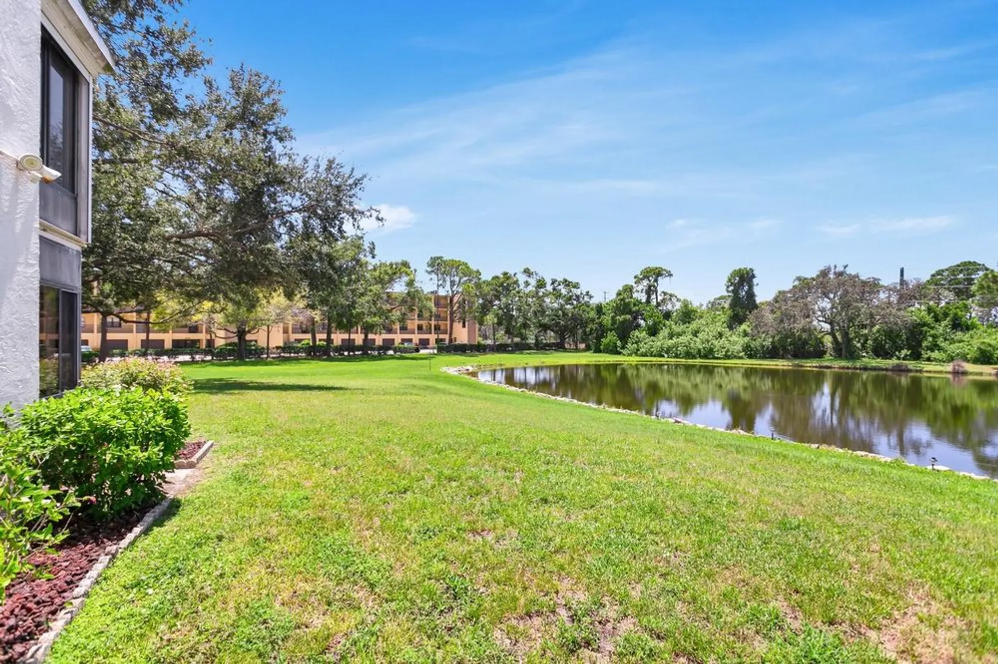 Property Slideshow image 42 of 77 | 8186 terrace garden dr n unit 101, St Petersburg, FL, 33709