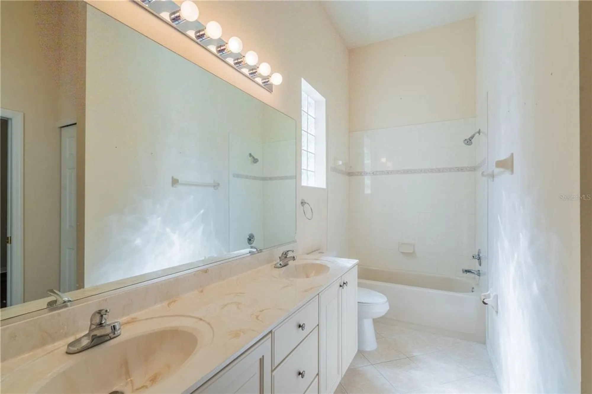 Property Slideshow image 14 of 64 | 10622 sw 71st cir, Ocala, FL, 34476