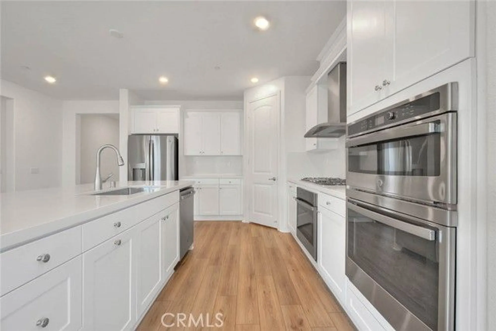 Property Slideshow image 10 of 45 | 4068 e amigos privado, Ontario, CA, 91761