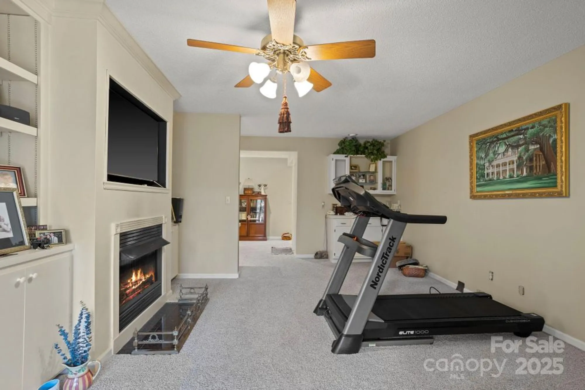 Property Slideshow image 33 of 48 | 231 greenleaf dr, Flat Rock, NC, 28731