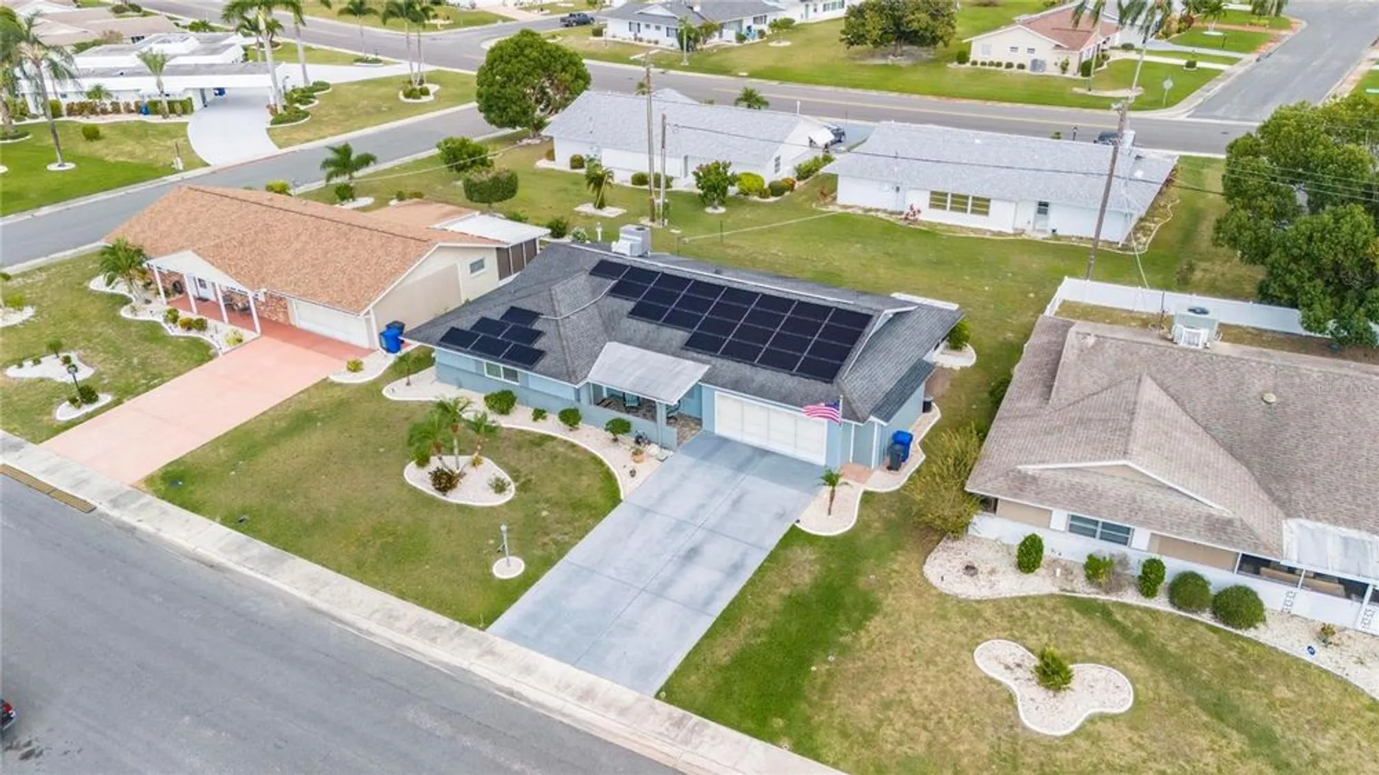 Property Slideshow image 39 of 53 | 1743 council dr, Sun City Center, FL, 33573