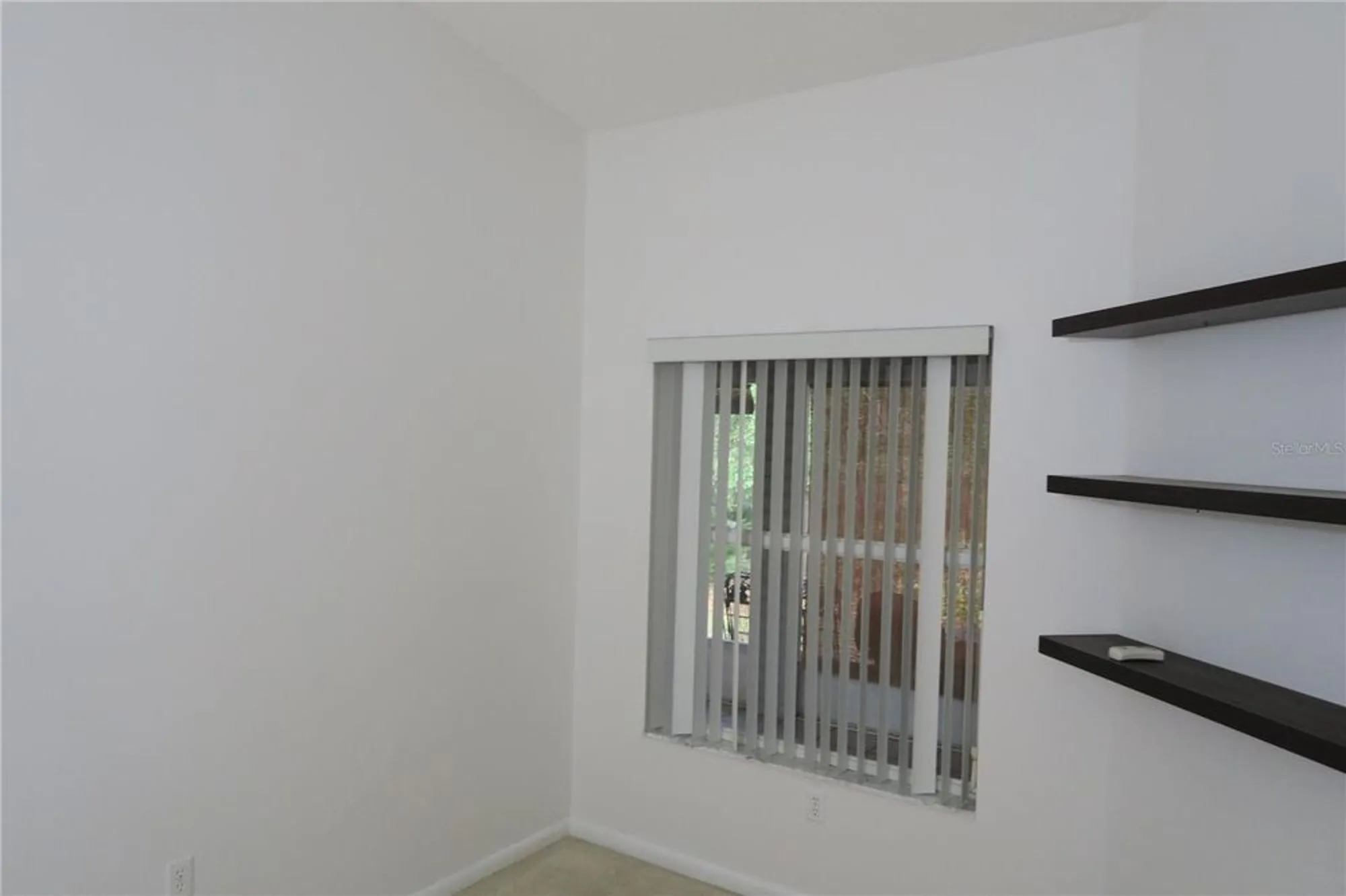 Property Slideshow image 15 of 72 | 32512 oak park dr, Leesburg, FL, 34748