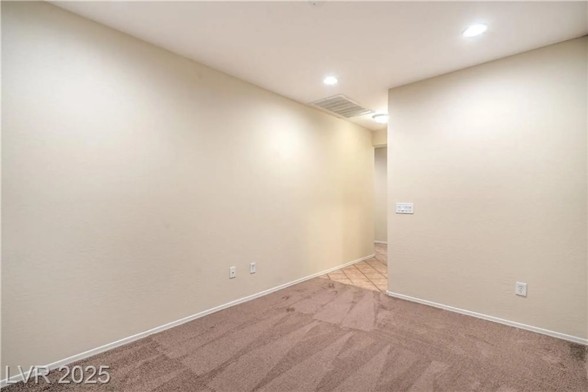 Property Slideshow image 28 of 62 | 2331 meteor shower st, Henderson, NV, 89044